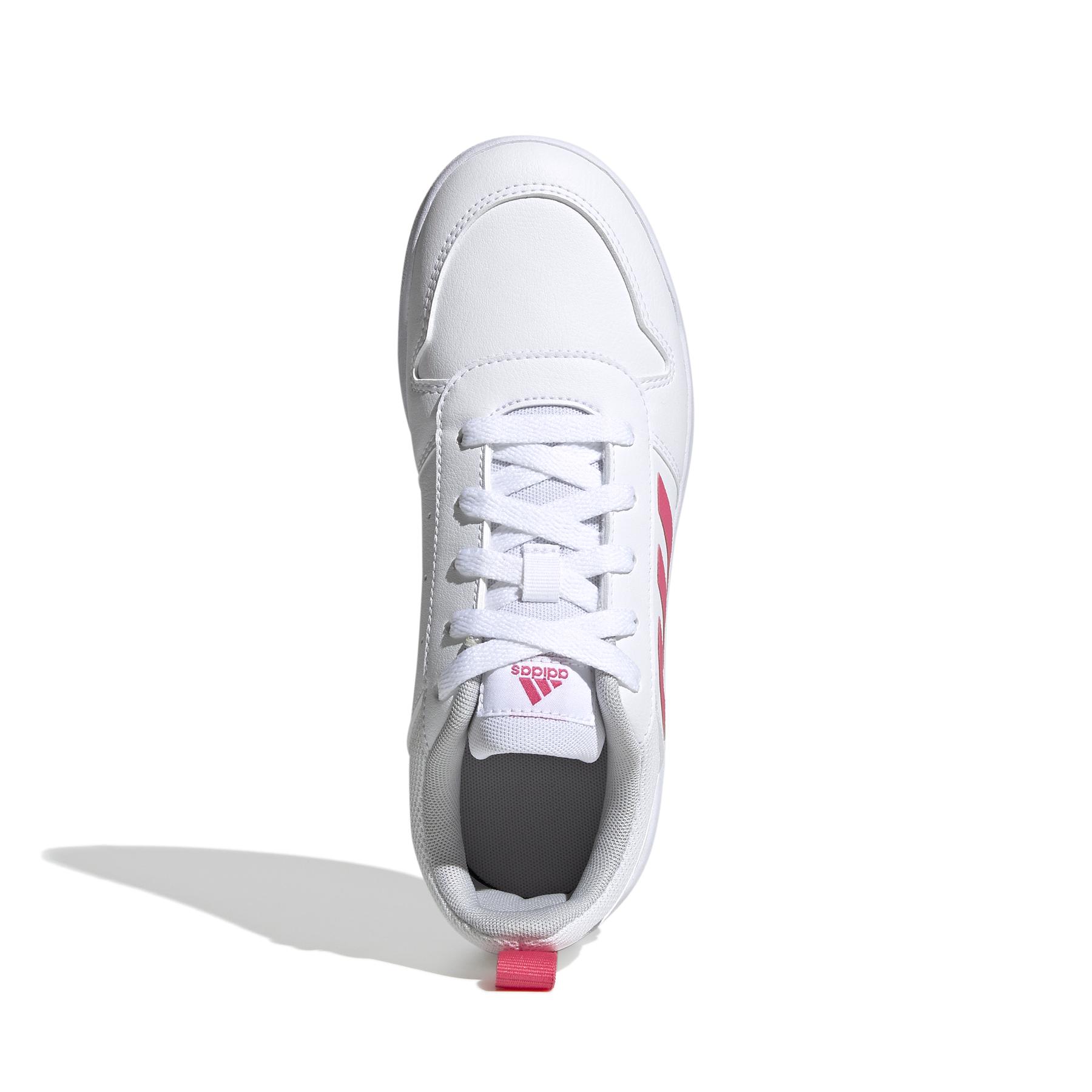 product/a/d/adidas_s24034_3_footwear_photography_top_portrait_view_white_000.jpg