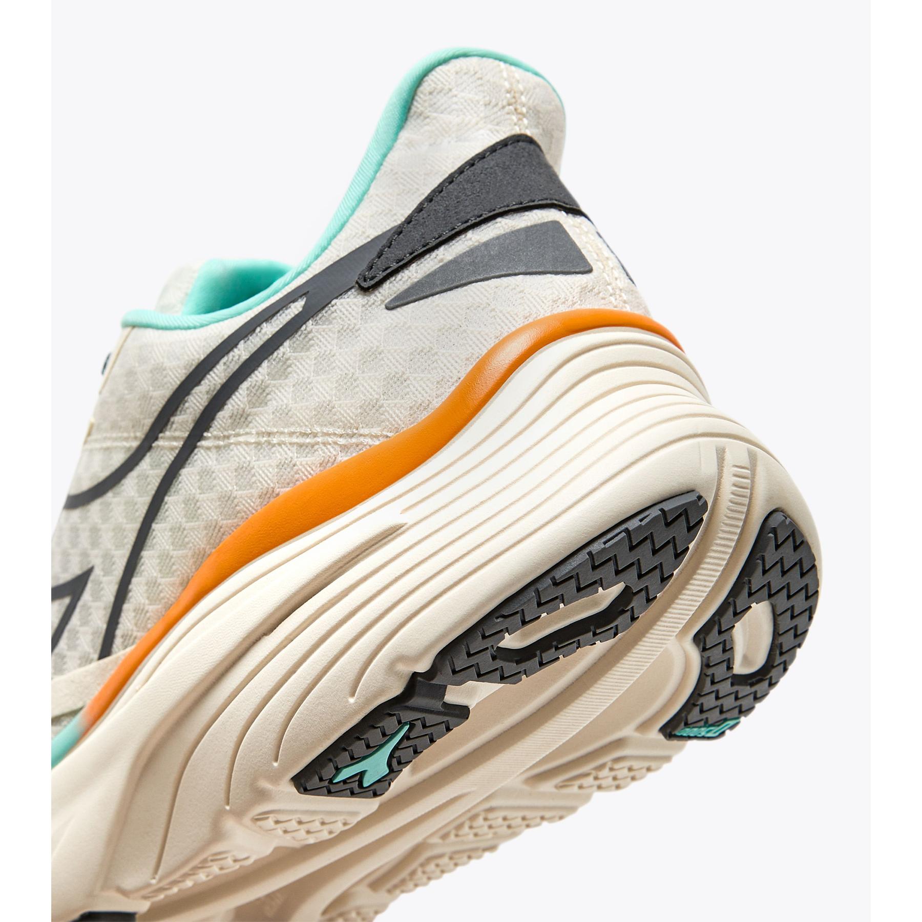 product/d/i/diadora_101.179094-c5141_bianco-sospiro-grigio-acciaio_6.jpg
