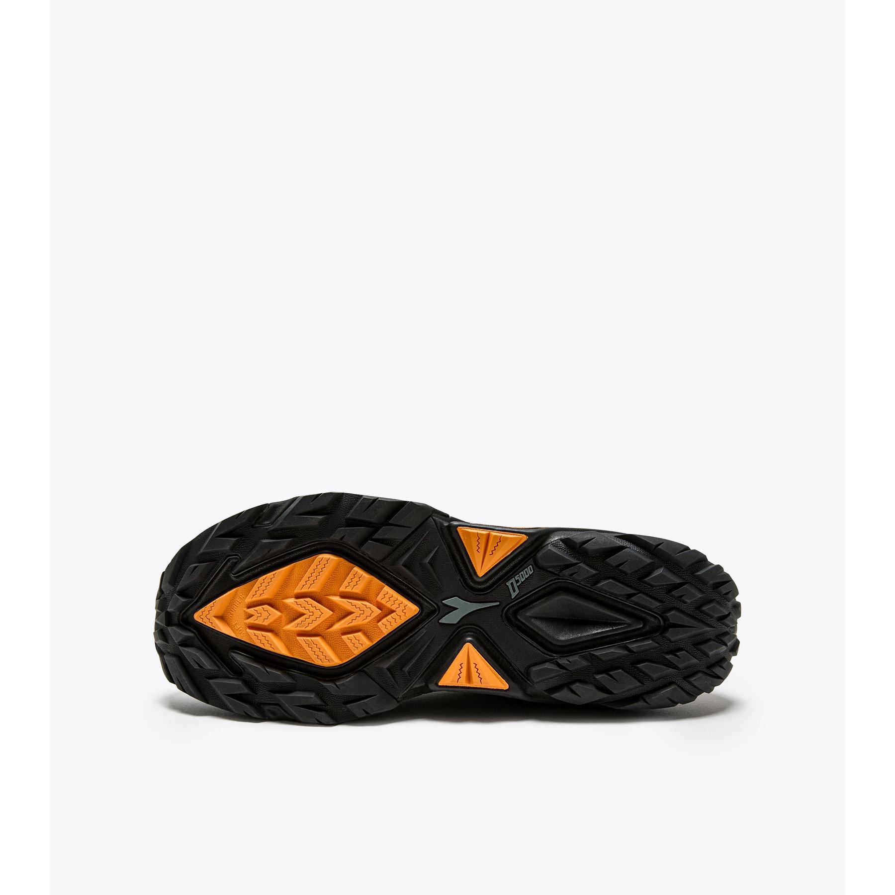 product/d/i/diadora_101.179551-d0490_verde-baume-noir_4.jpg