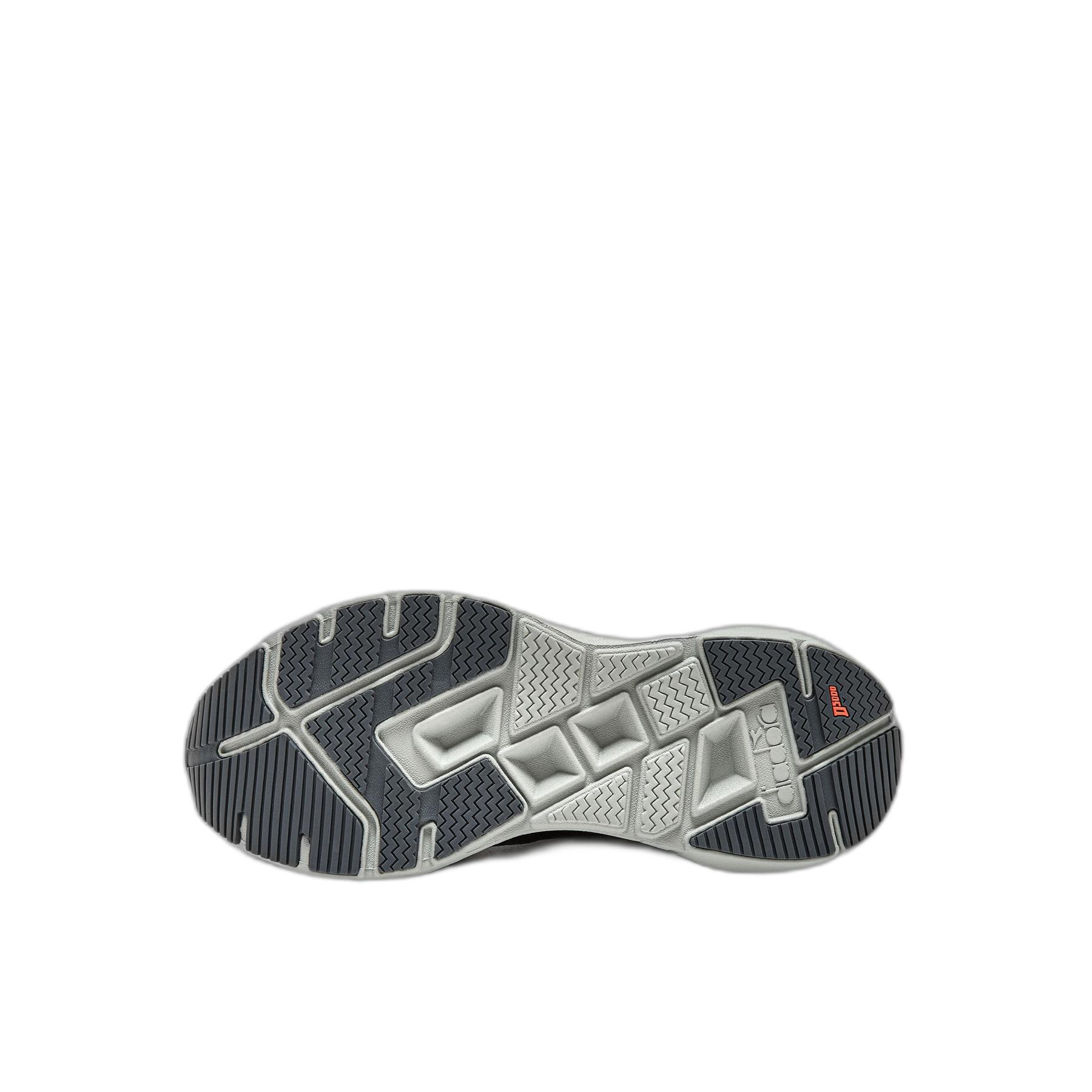 product/d/i/diadora_101.180244-c0787_nero-argento_2.jpg