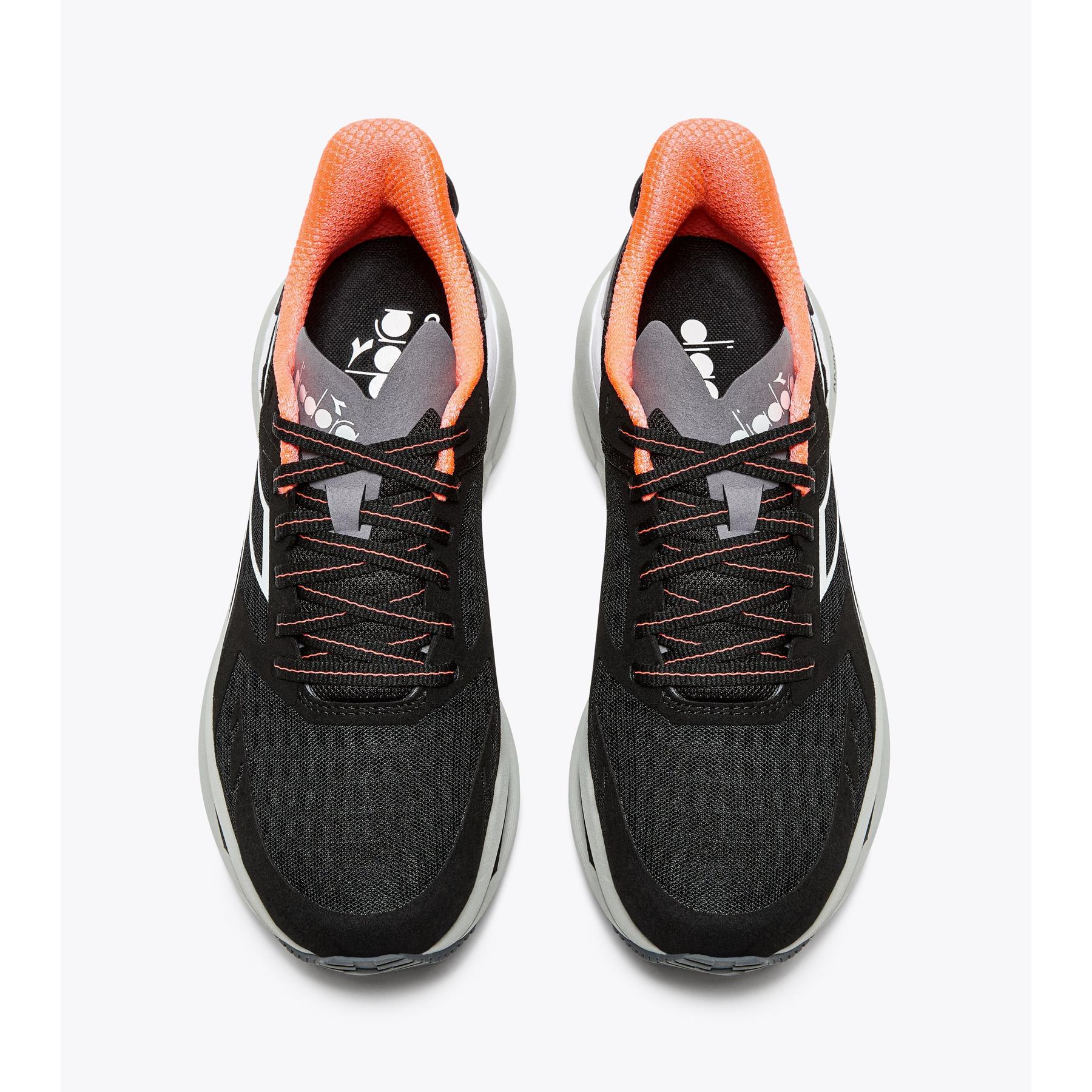 product/d/i/diadora_101.180244-c0787_nero-argento_3.jpg