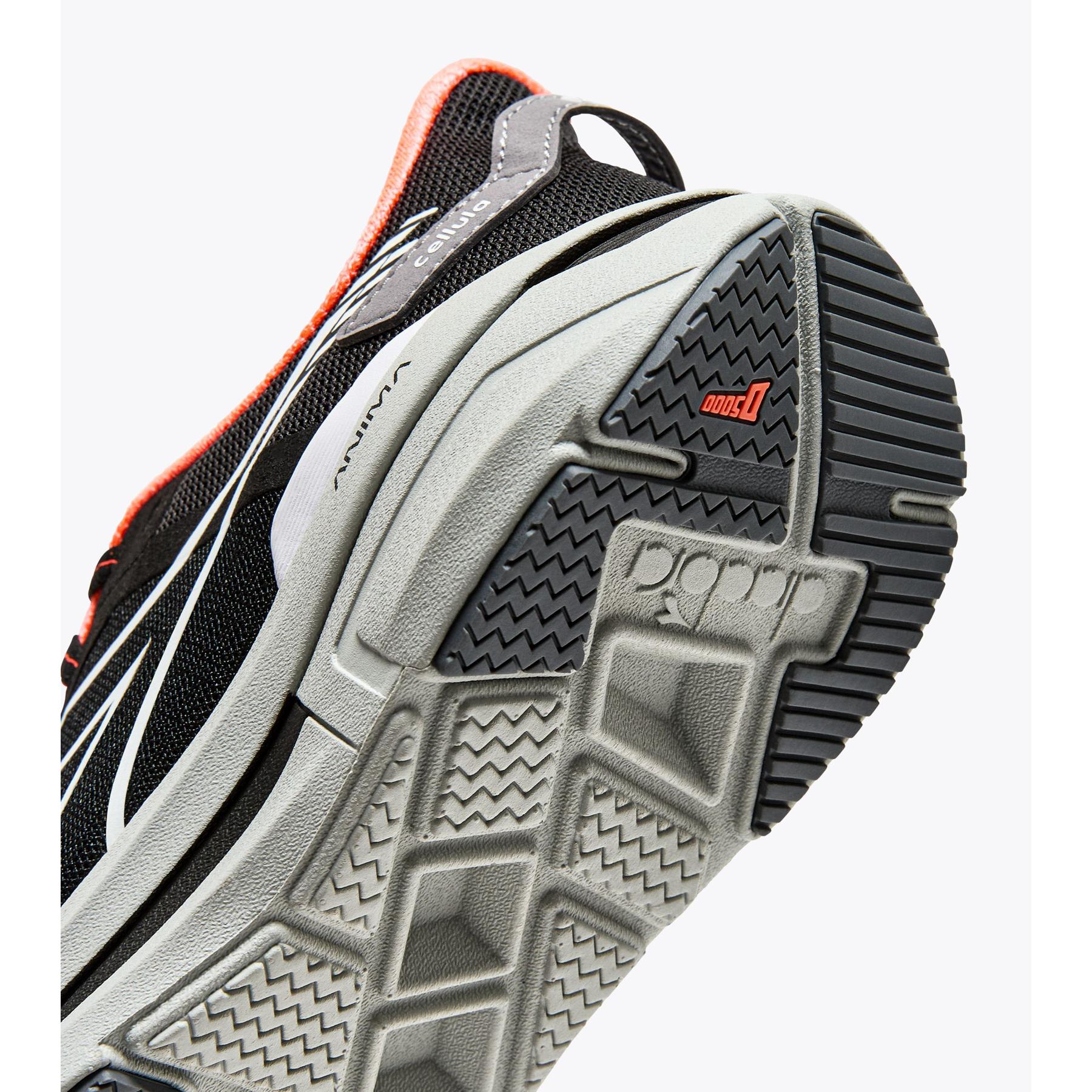 product/d/i/diadora_101.180244-c0787_nero-argento_4.jpg