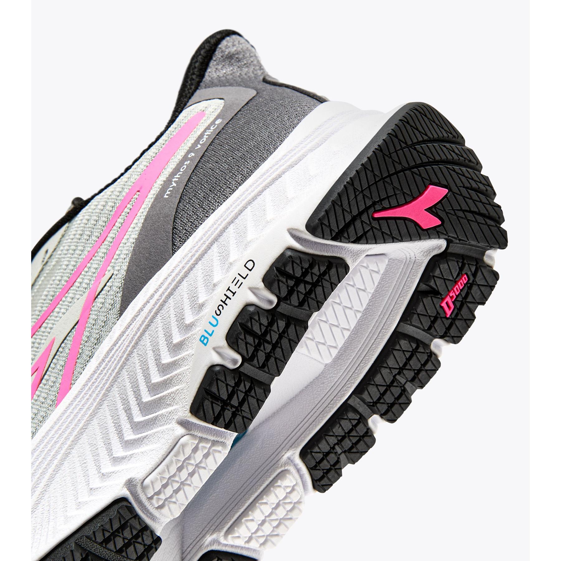 product/d/i/diadora_101.180248-d0238_argento-dd-rosa-fluo_4.jpg