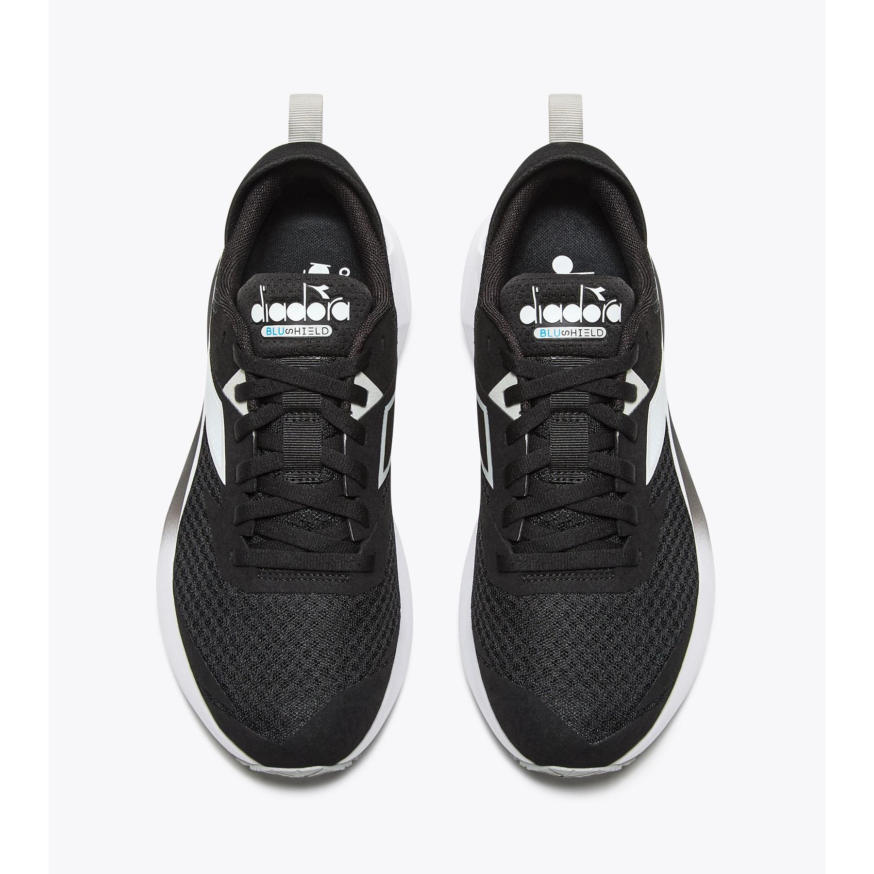 product/d/i/diadora_101.180679-c7406_nero-bianco-ott_3.jpg