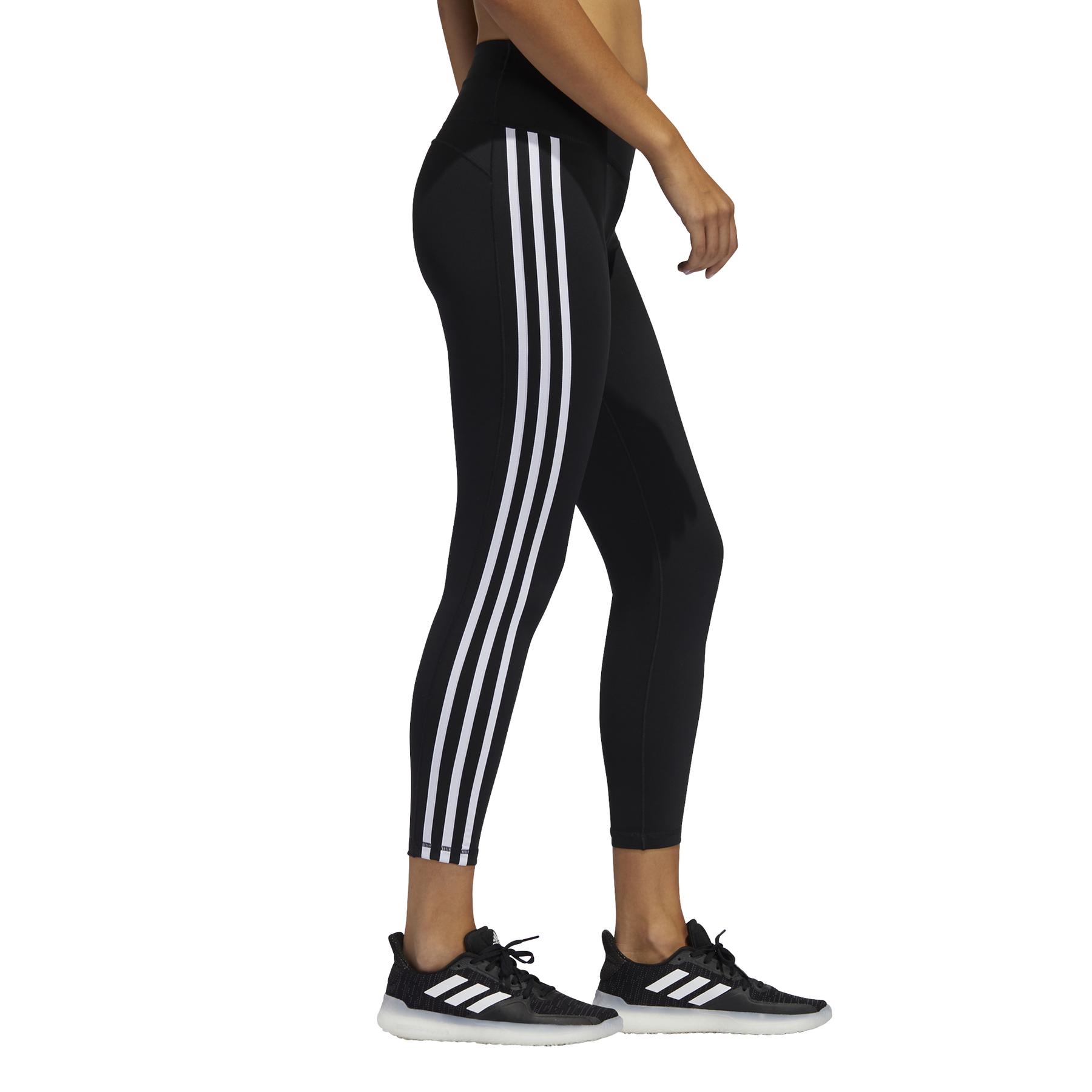 product/f/j/fj7181_app_on-model_side_white.jpg