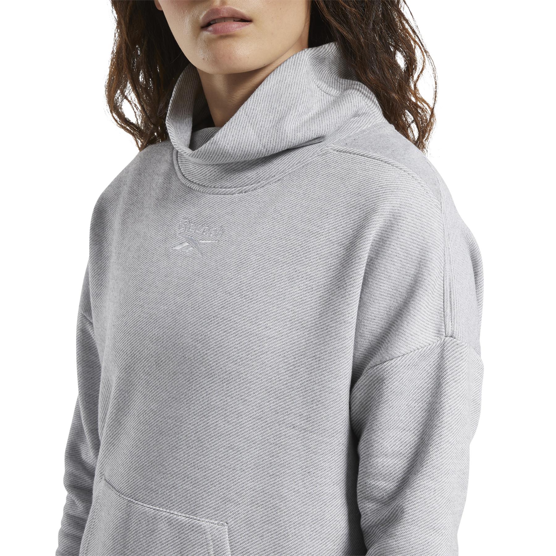 product/f/t/ft0886_app_on-model_detail-1_white.jpg
