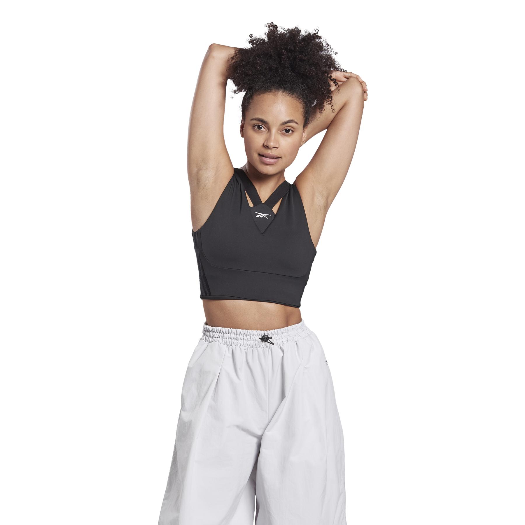 product/f/u/fu2470_app_on-model_standard_white.jpg