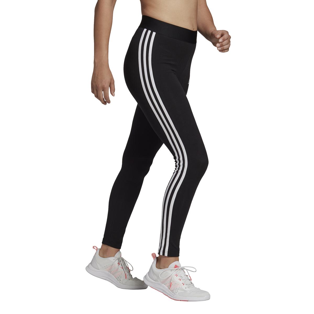 product/g/l/gl0723_app_on-model_walking_white.jpg