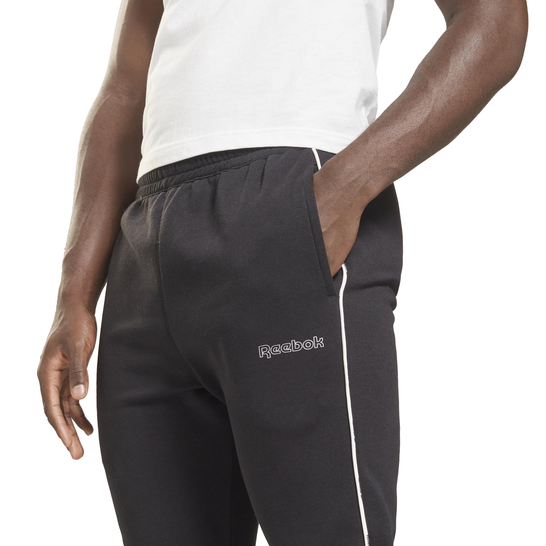 product/g/s/gs9310_app_on-model_detail-1_white.jpg