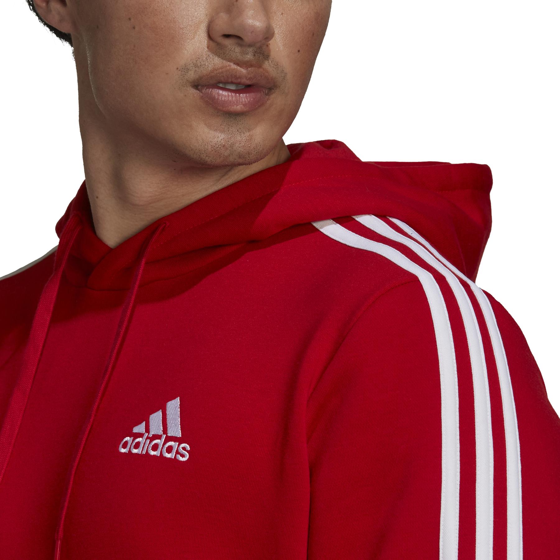product/g/u/gu2523_app_on-model_detail-2_white.jpg