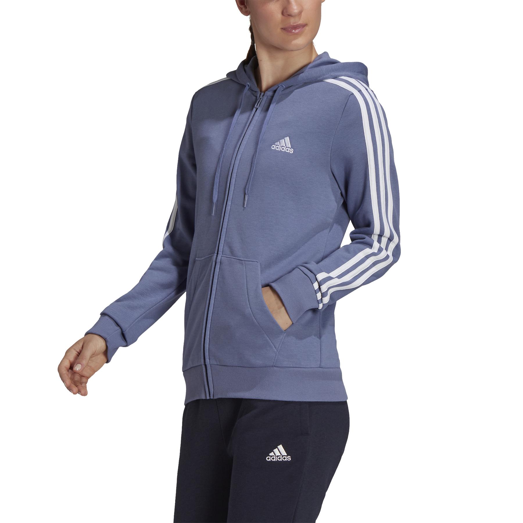 product/h/0/h07838_app_on-model_front_white.jpg