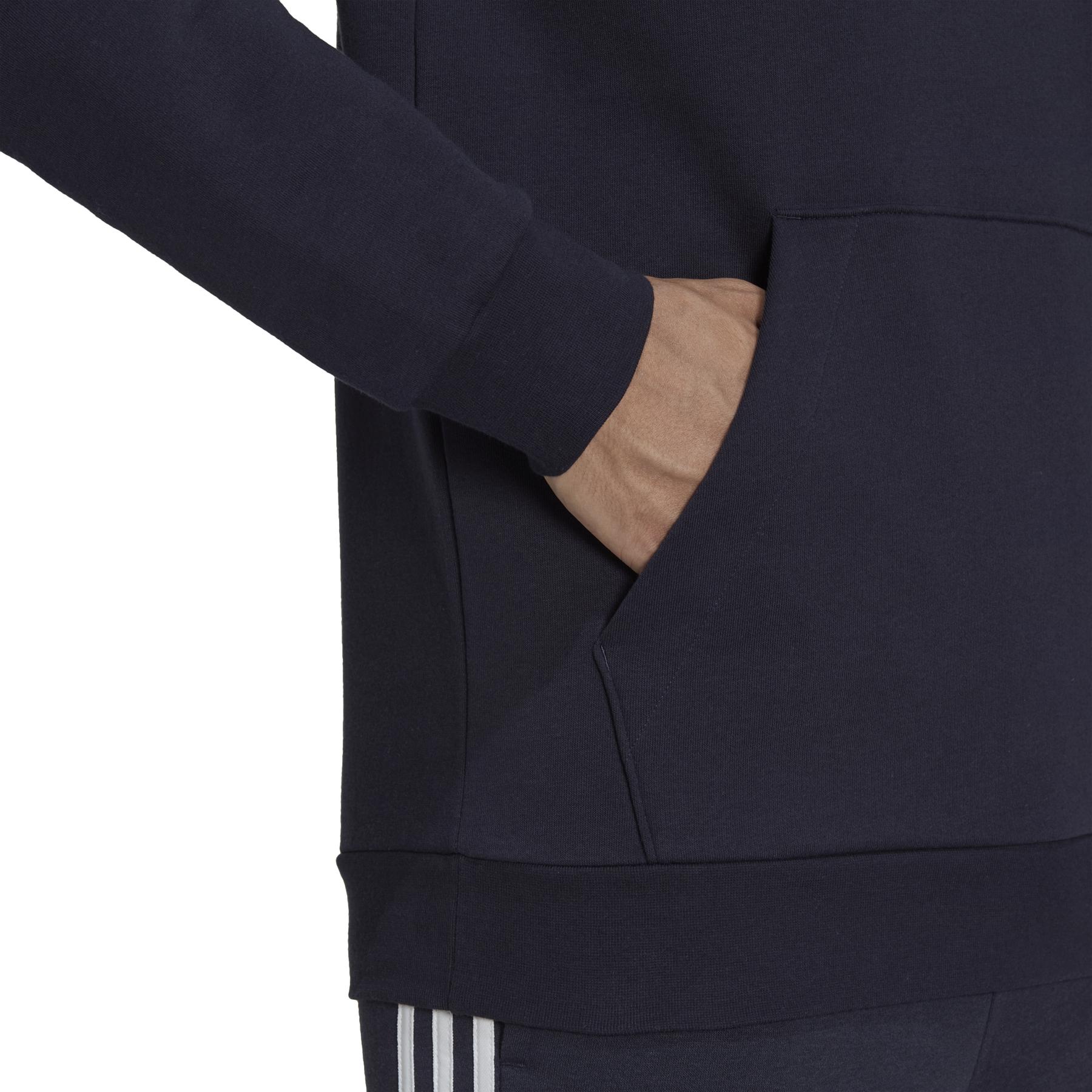 product/h/1/h12216_app_on-model_detail-2_white.jpg
