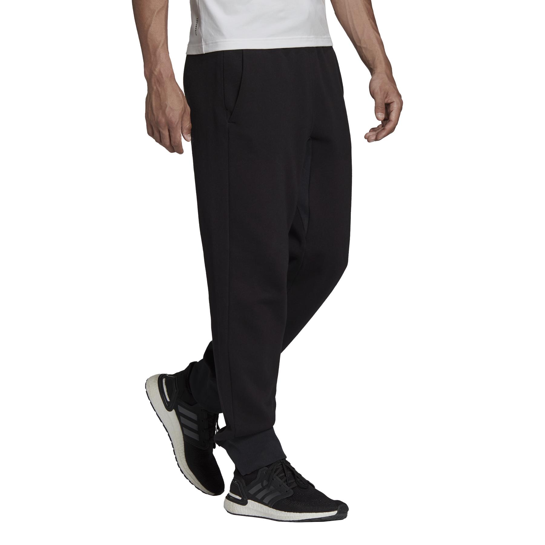 product/h/4/h45374_app_on-model_walking_white.jpg