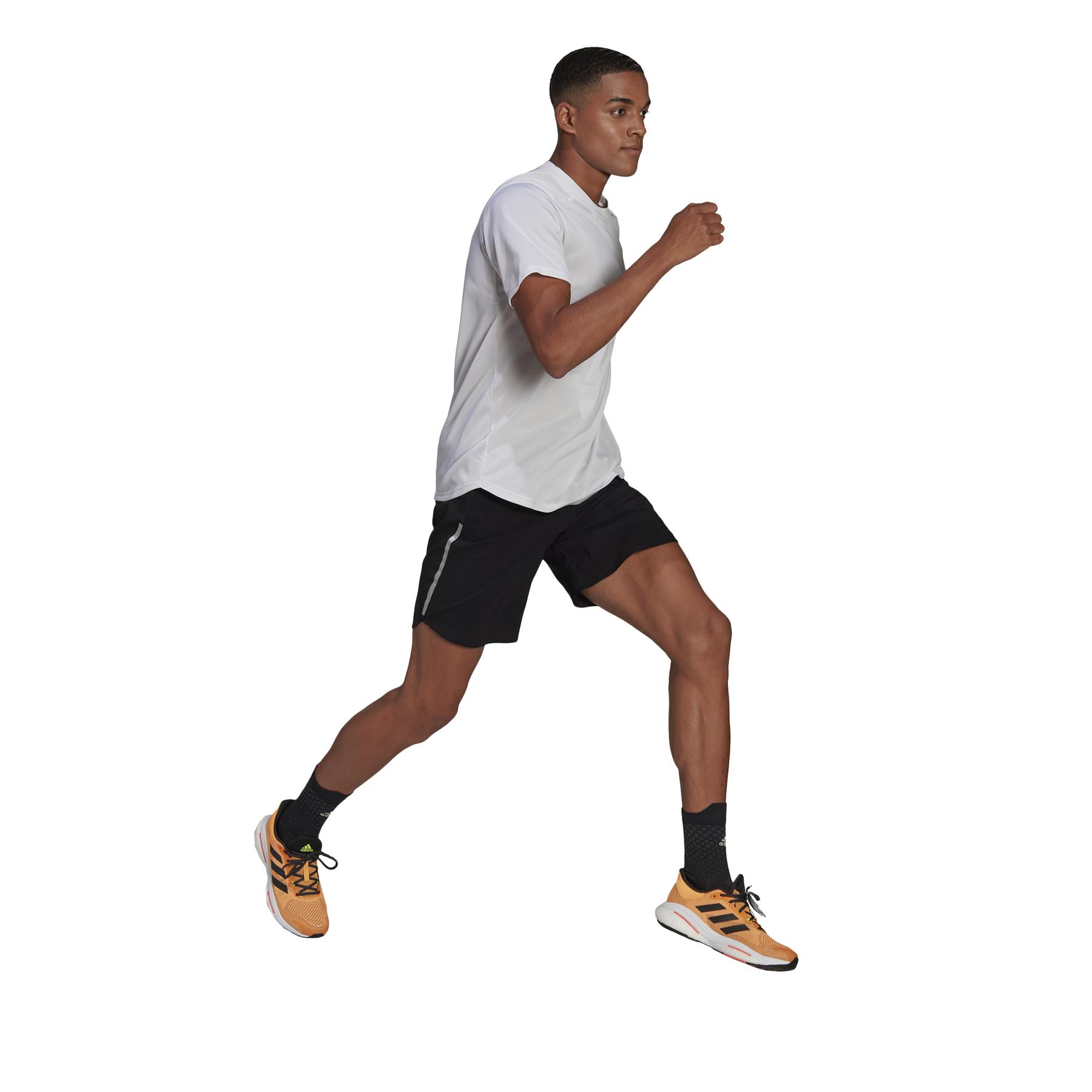 product/h/5/h58578_app_on-model_walking_white.jpg