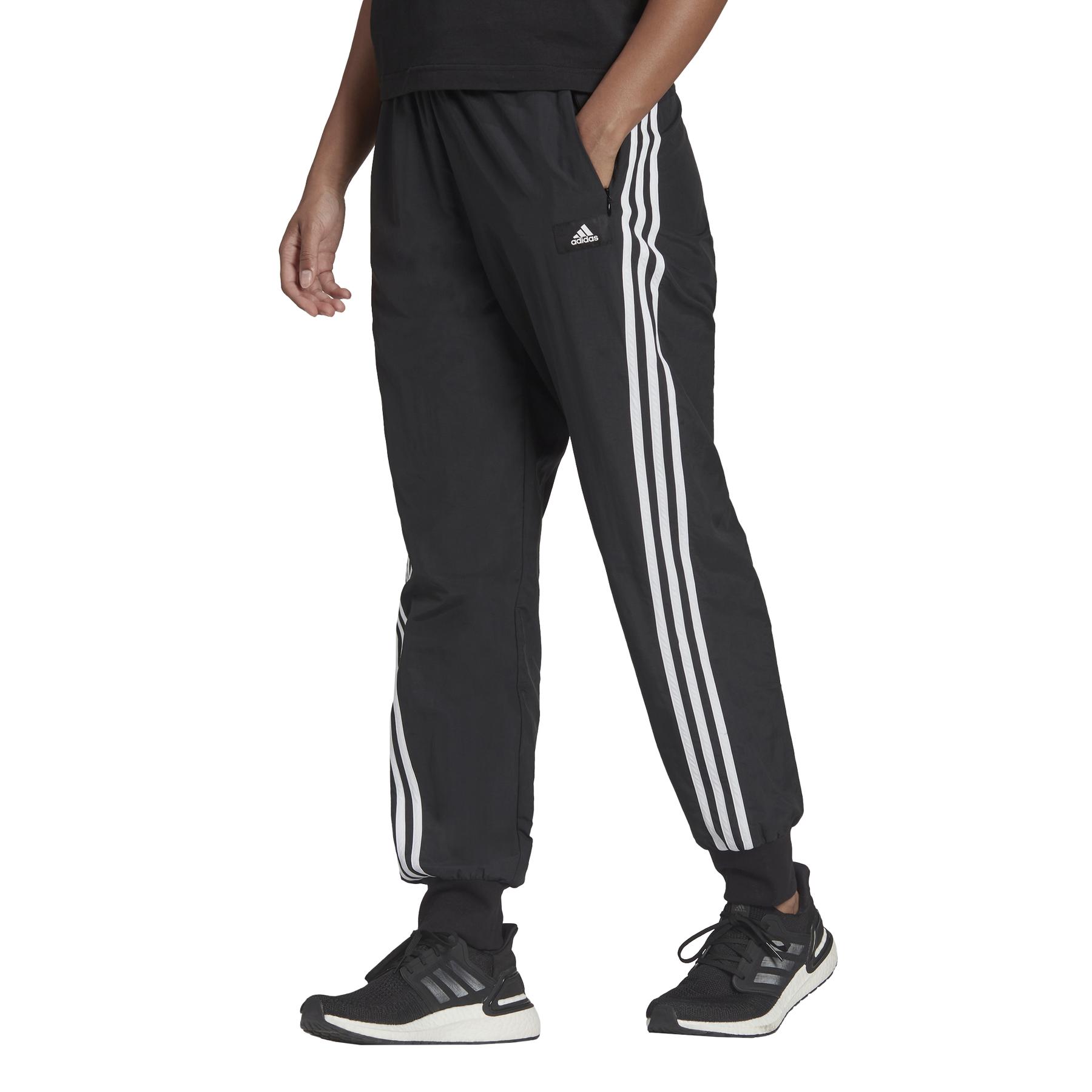 product/h/a/ha8437_app_on-model_standard_white.jpg