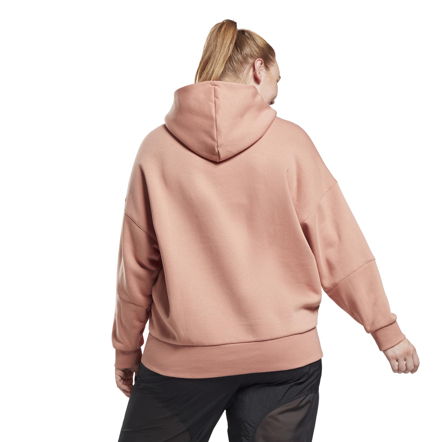 product/h/b/hb6402_app_on-model_back_white_1645106867.jpg