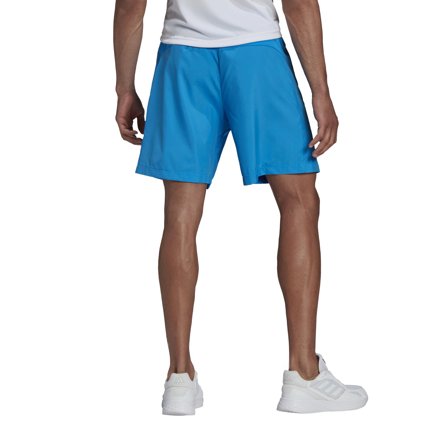 product/h/c/hc6857_app_on-model_back_white.jpg
