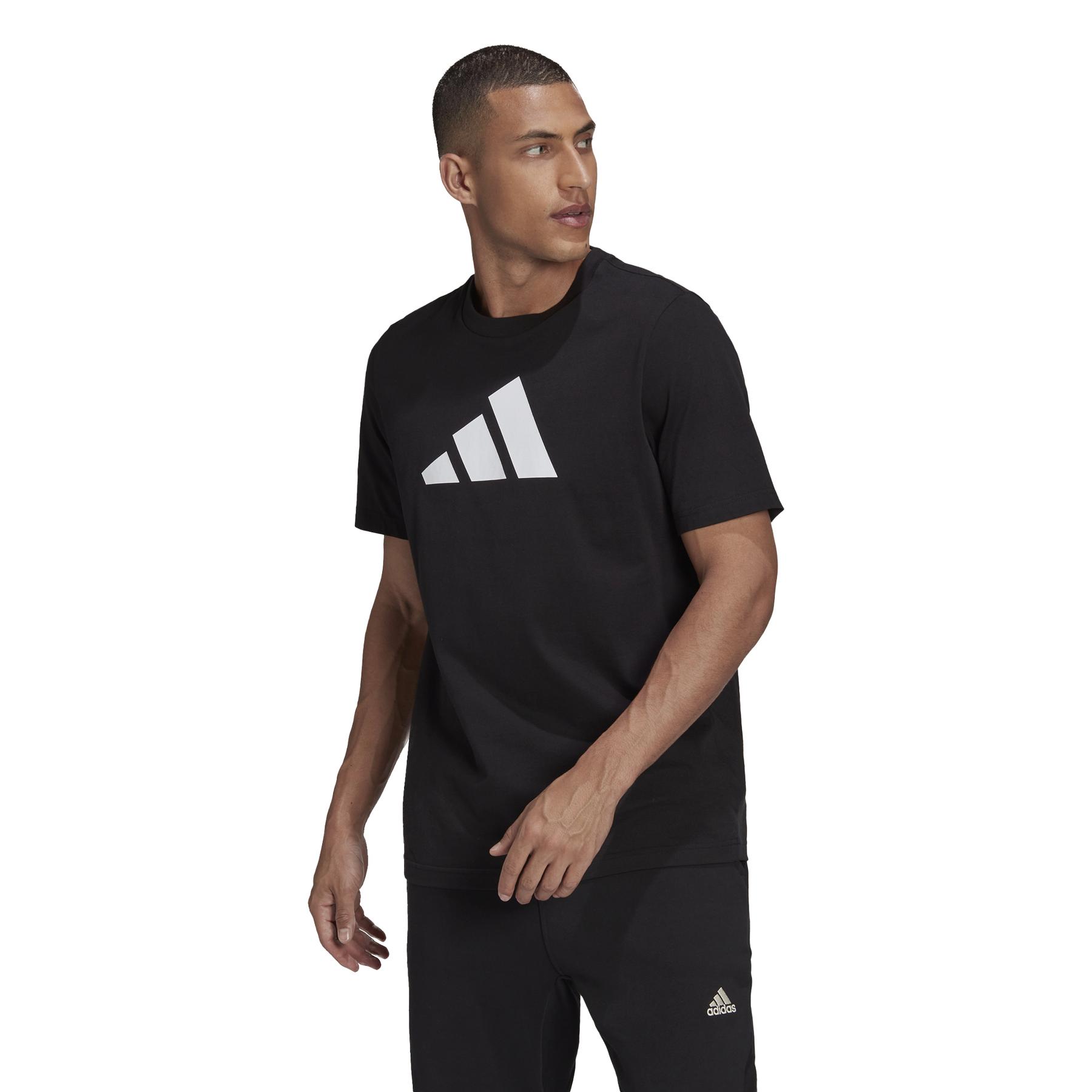 product/h/d/hd0893_app_on-model_standard_white.jpg