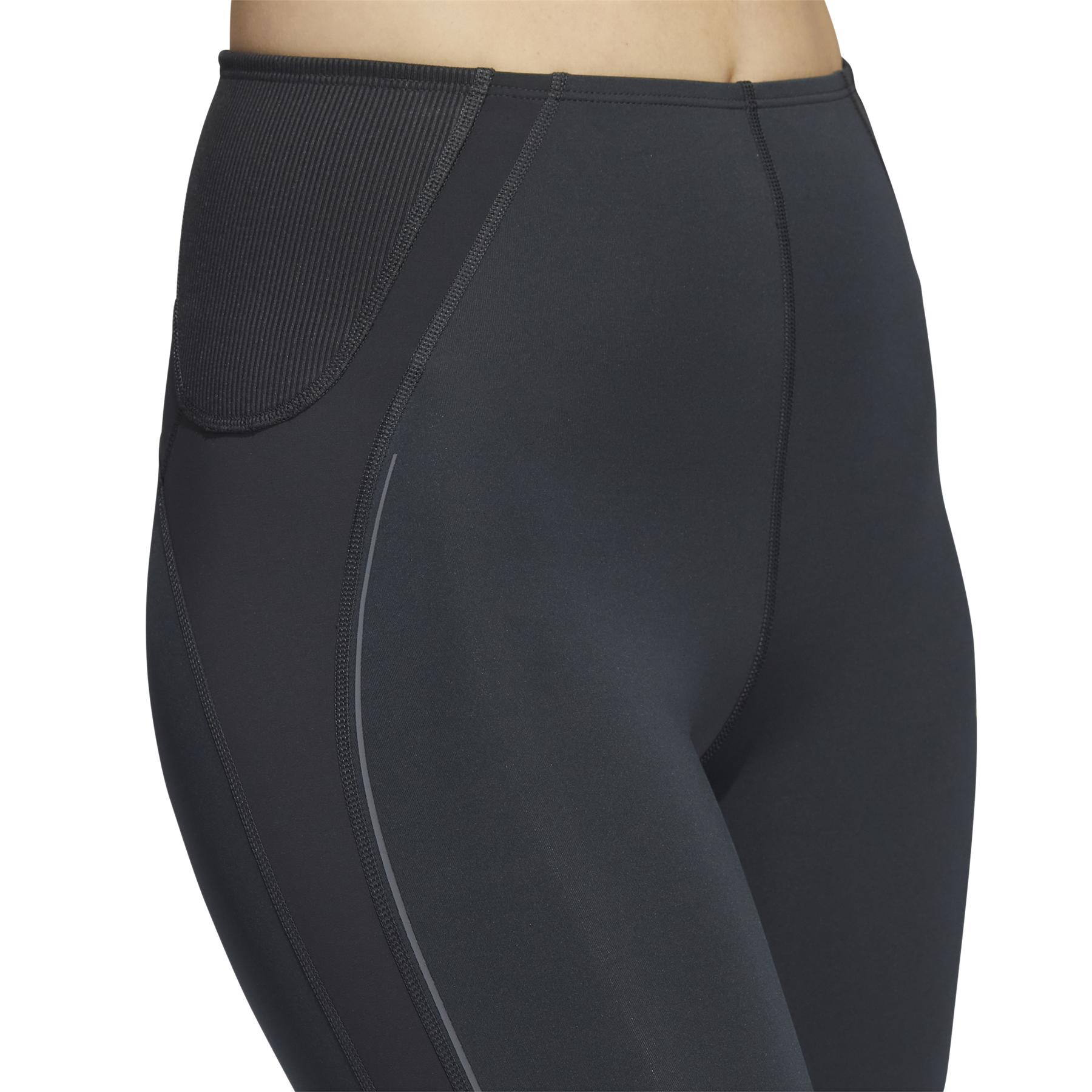 product/h/f/hf4146_app_on-model_detail-2_white.jpg
