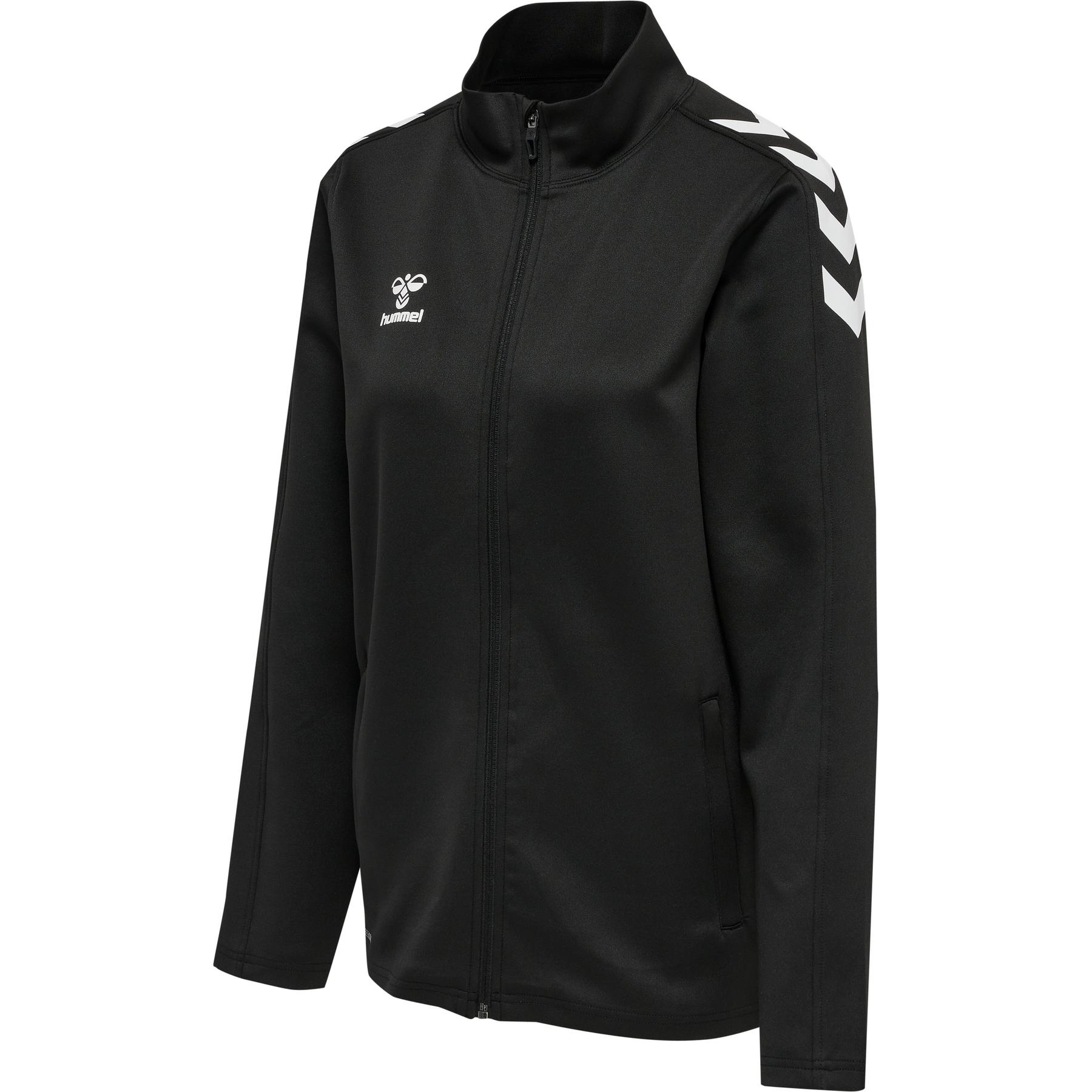 product/h/u/hummel_212653-2042_black_1.jpg