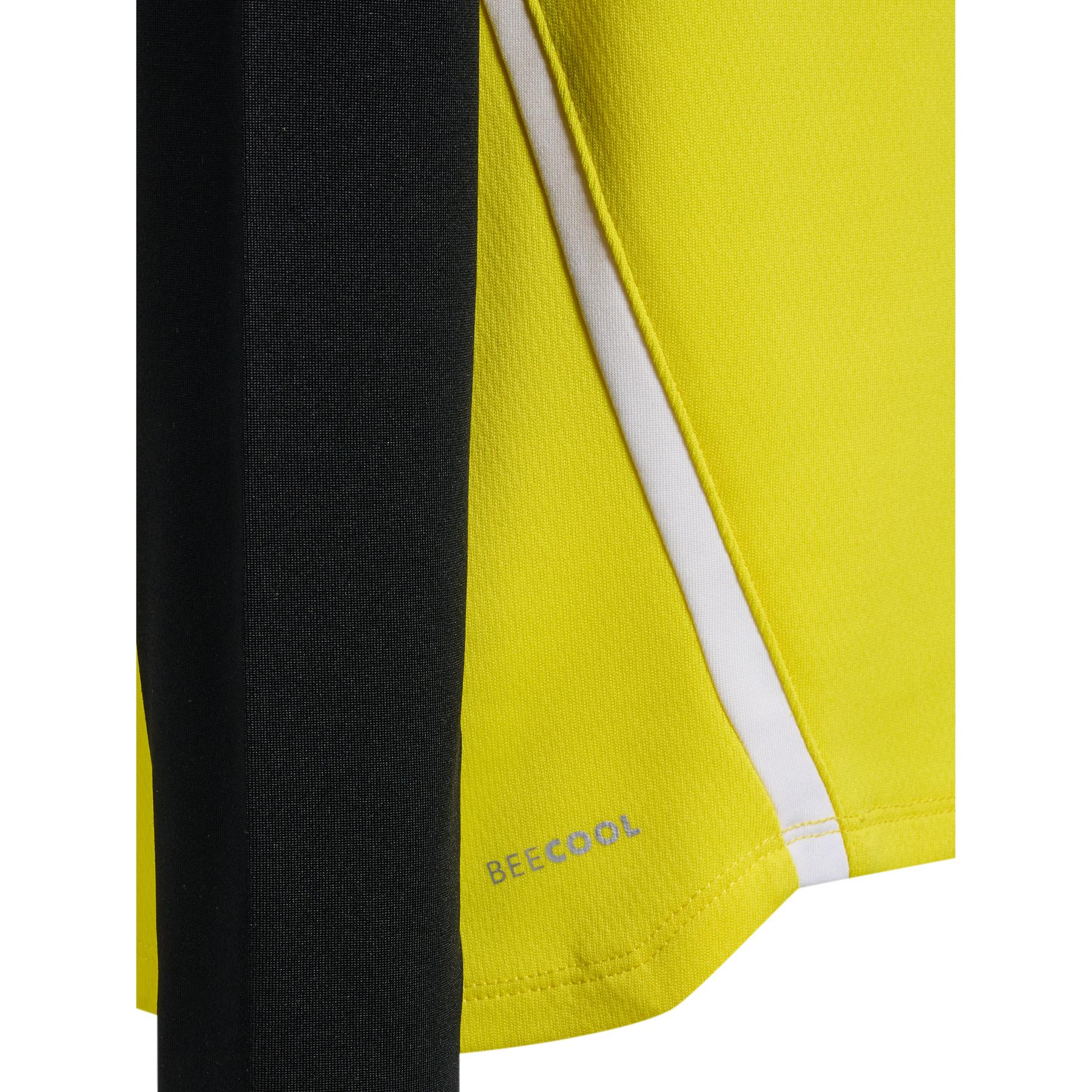 product/h/u/hummel_223749-5800_blazing-yellow-black_1.jpg