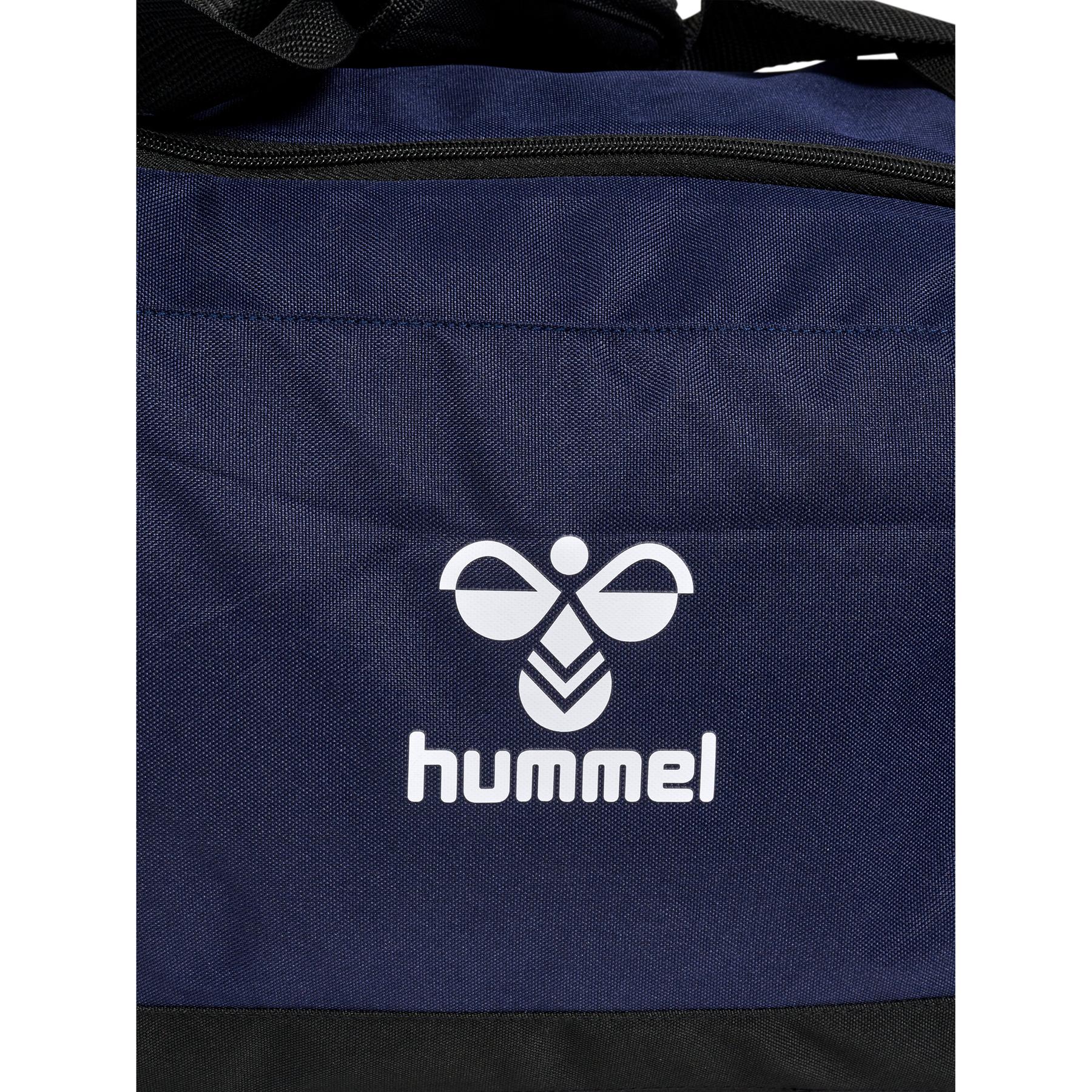product/h/u/hummel_227176-7464_marine-black_4.jpg