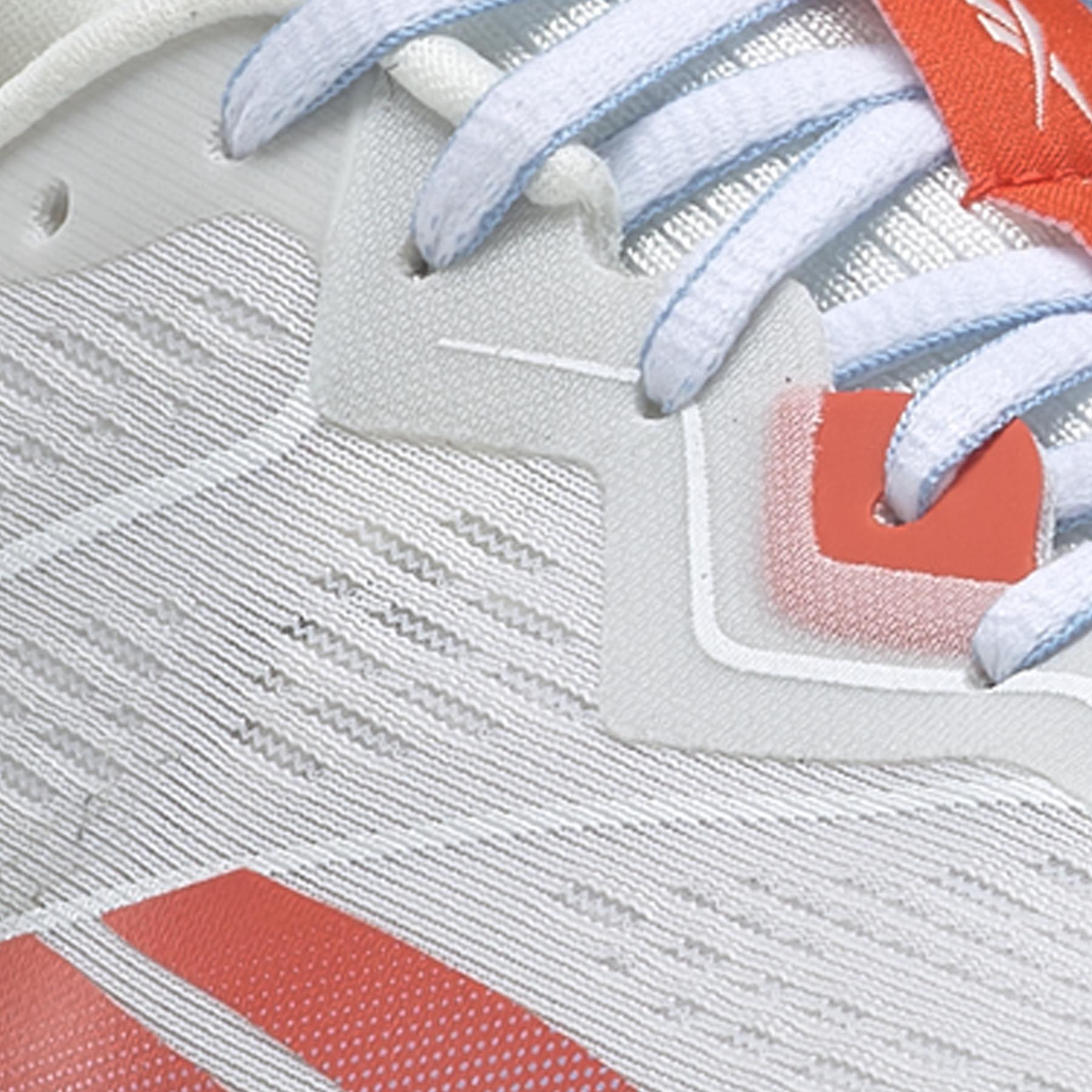product/r/e/reebok_ef6912_12_footwear_photography_highlight_view_1_white_000.jpg