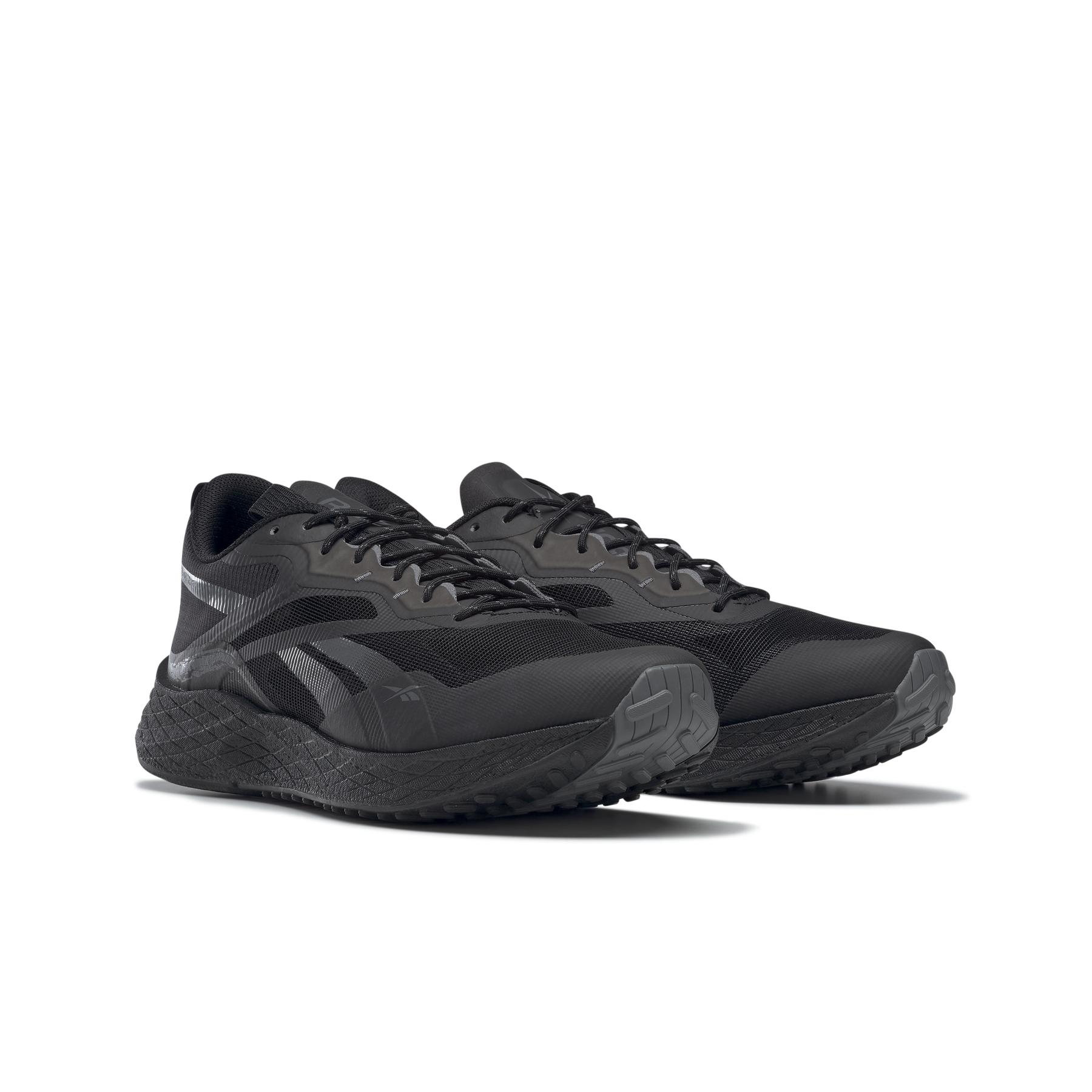product/r/e/reebok_g58173_5_footwear_photography_front_lateral_top_view_white_000.jpg