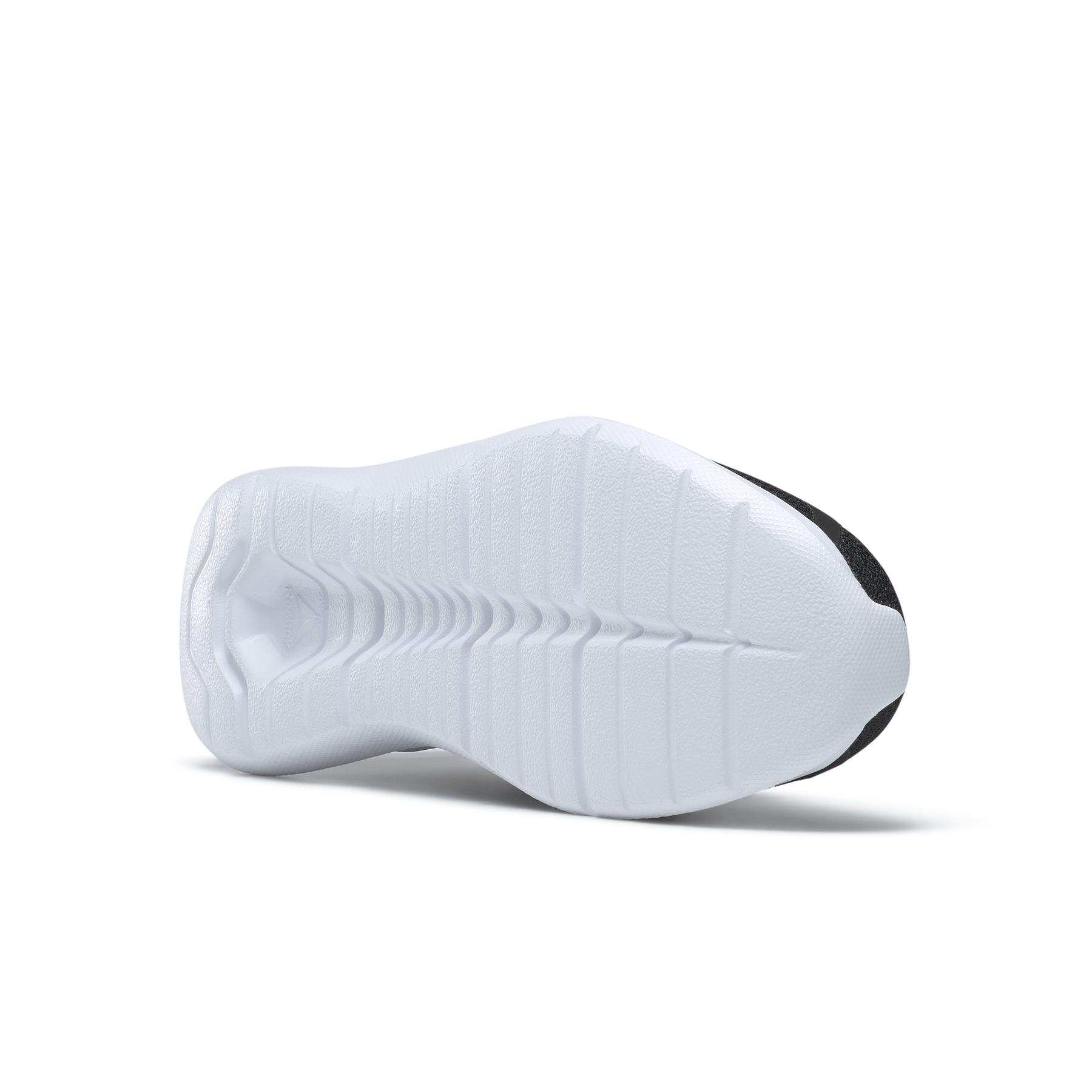 product/r/e/reebok_gv8330_3_footwear_photography_bottom_view_white_000.jpg