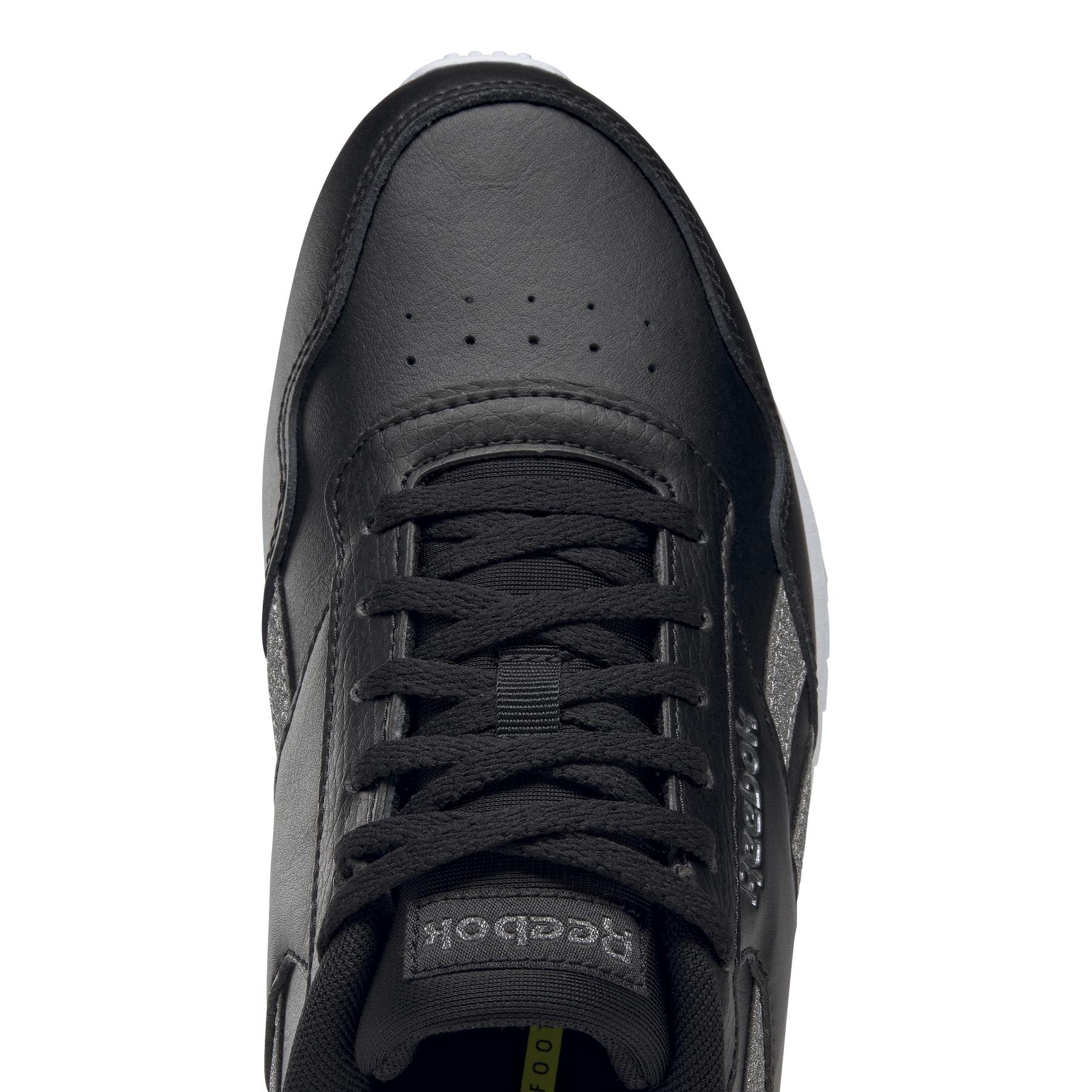 product/r/e/reebok_gx5982_8_footwear_photography_detail_view_2_white_000.jpg
