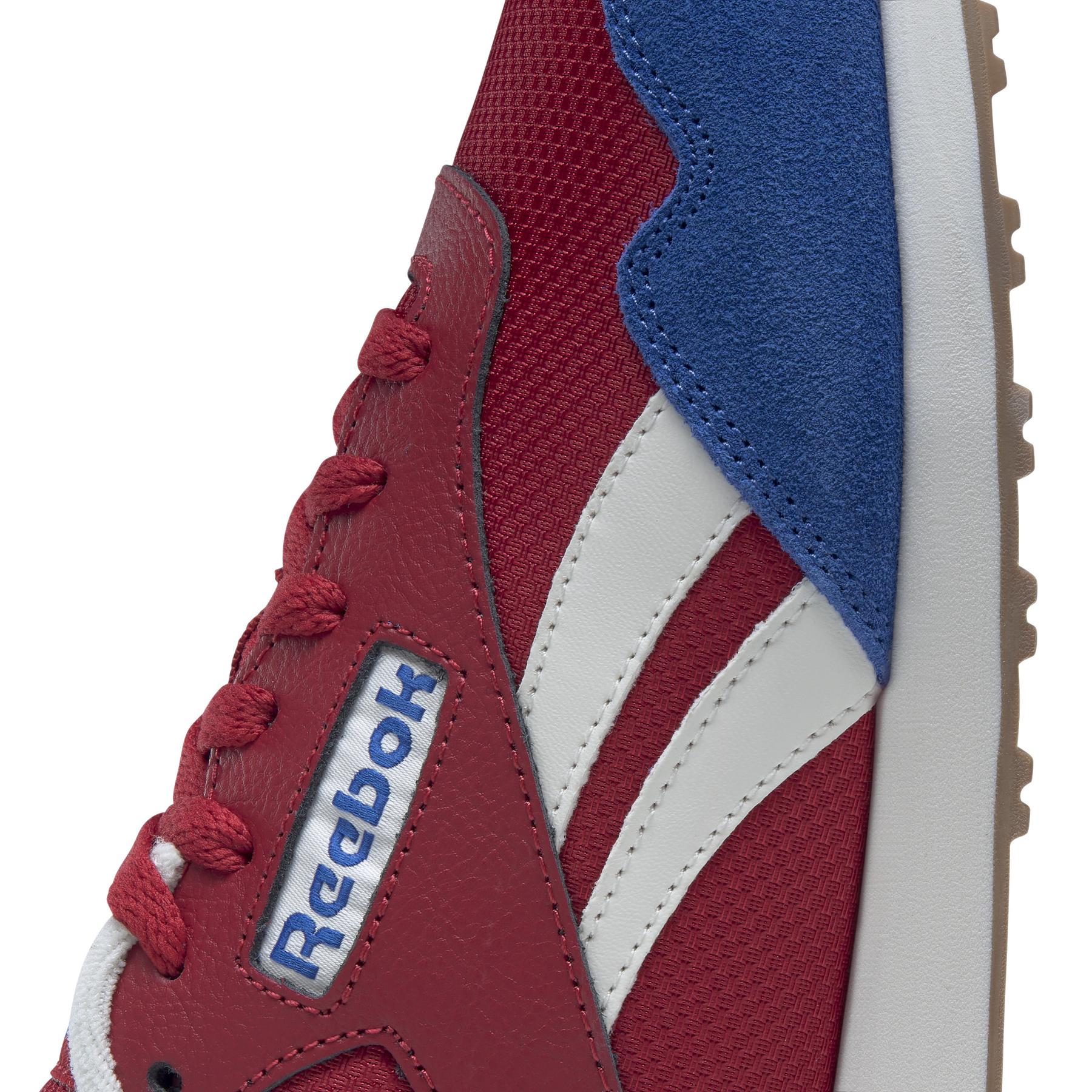 product/r/e/reebok_gy8836_7_footwear_photography_detail_view_1_white_000.jpg