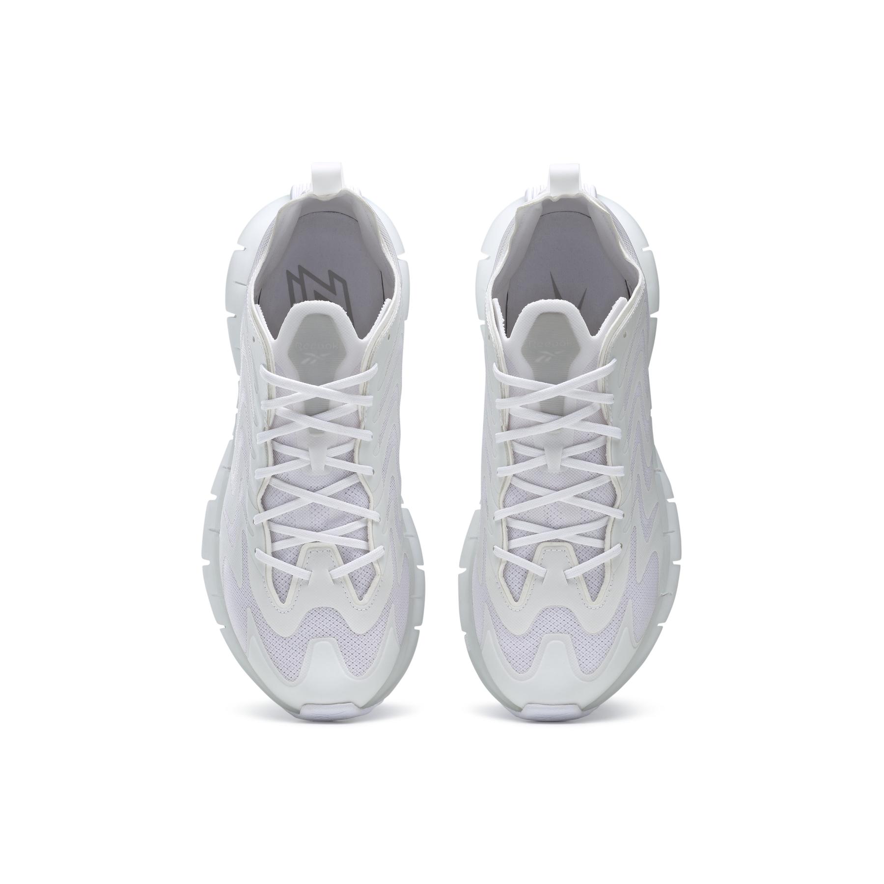 product/r/e/reebok_gz8804_2_footwear_photography_top_portrait_view_white_000.jpg