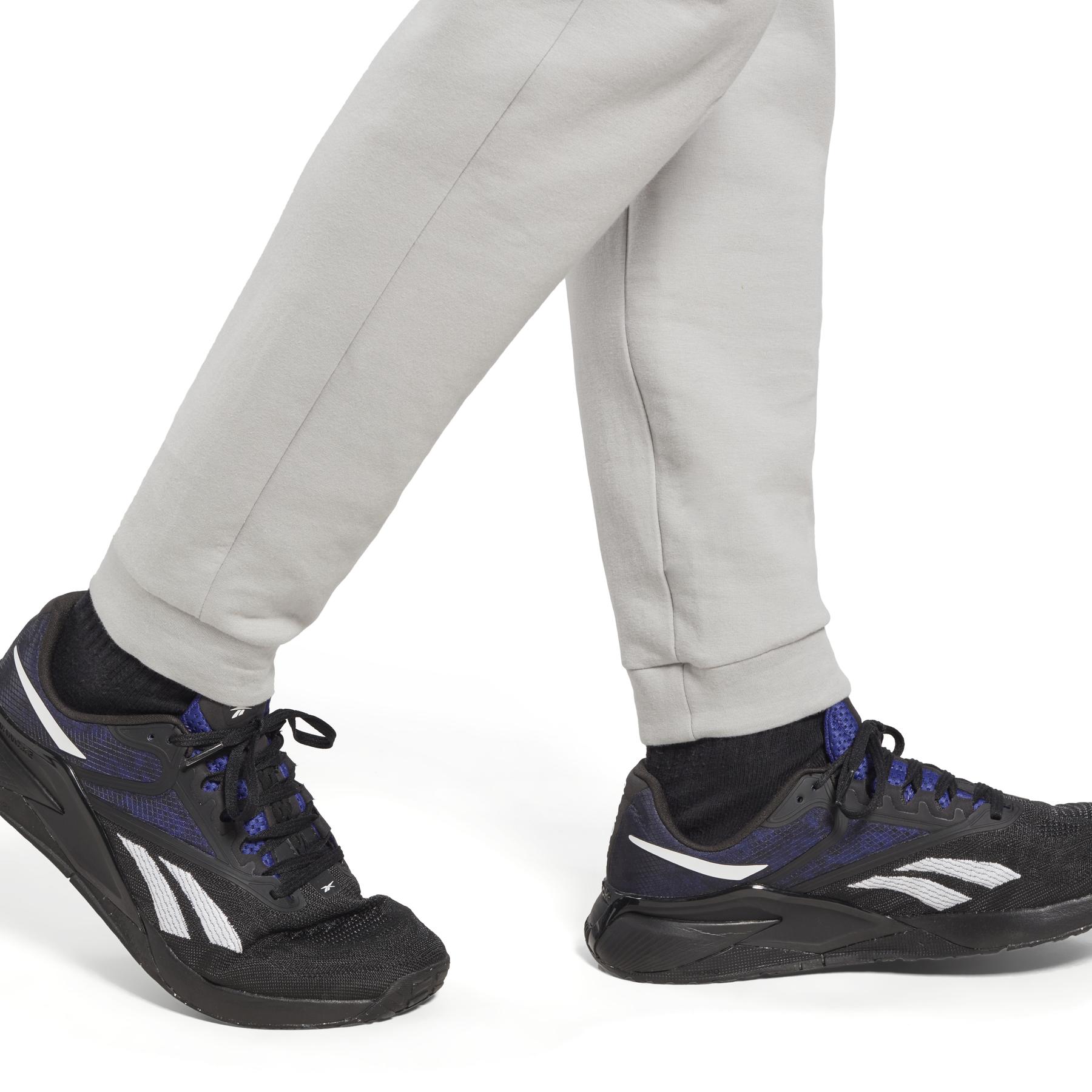 product/r/e/reebok_h49867_6_apparel_on_model_detail_view_2_white.jpg