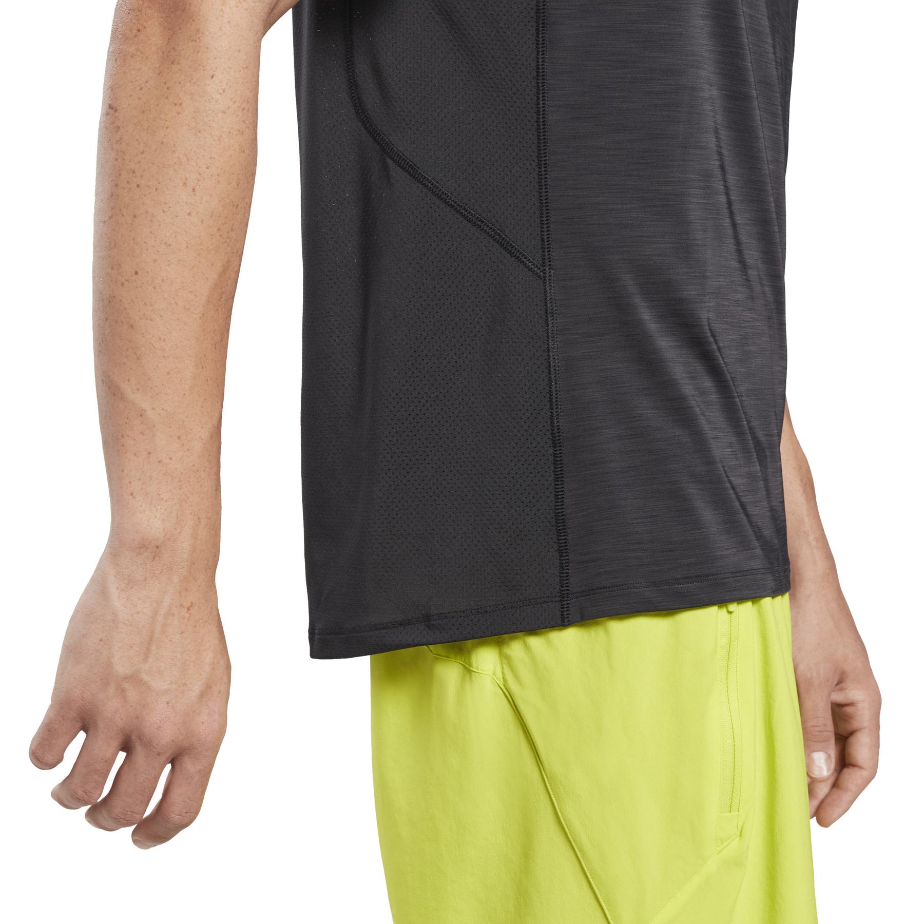 product/r/e/reebok_h52180_5_apparel_on_model_detail_view_1_white.jpg