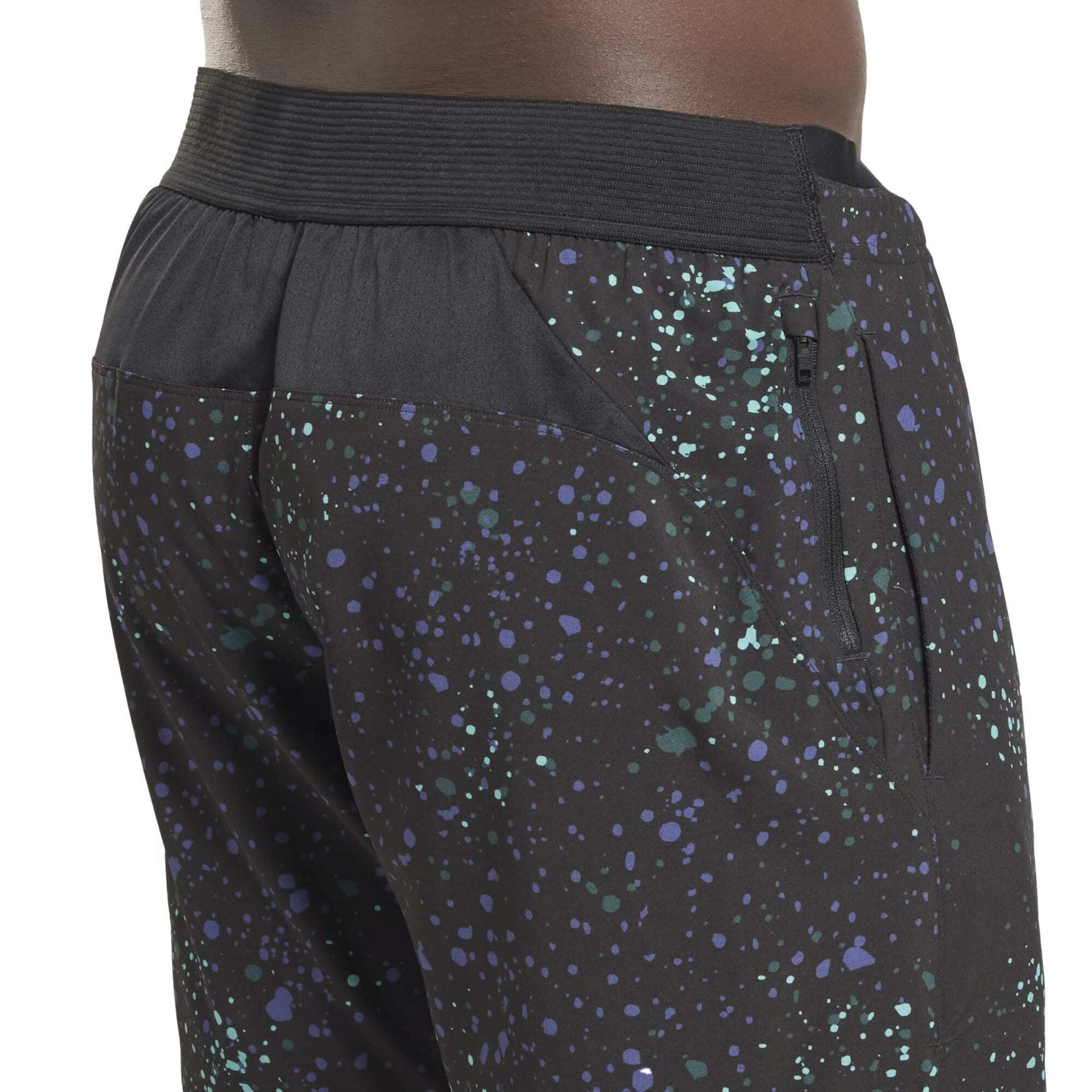 product/r/e/reebok_hg4070_7_apparel_on_model_detail_view_3_white.jpg