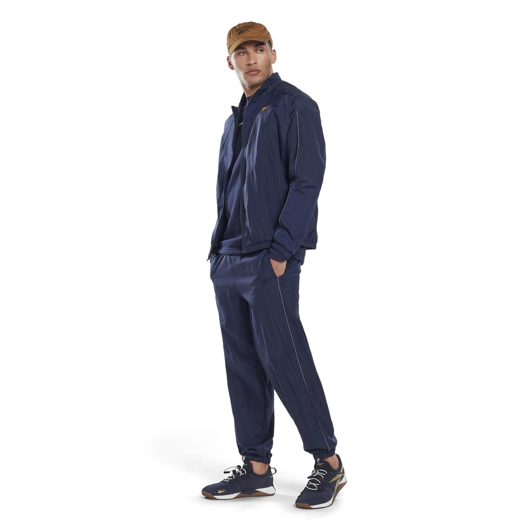 product/r/e/reebok_hl4286_6_apparel_on_model_side_view_white.jpg