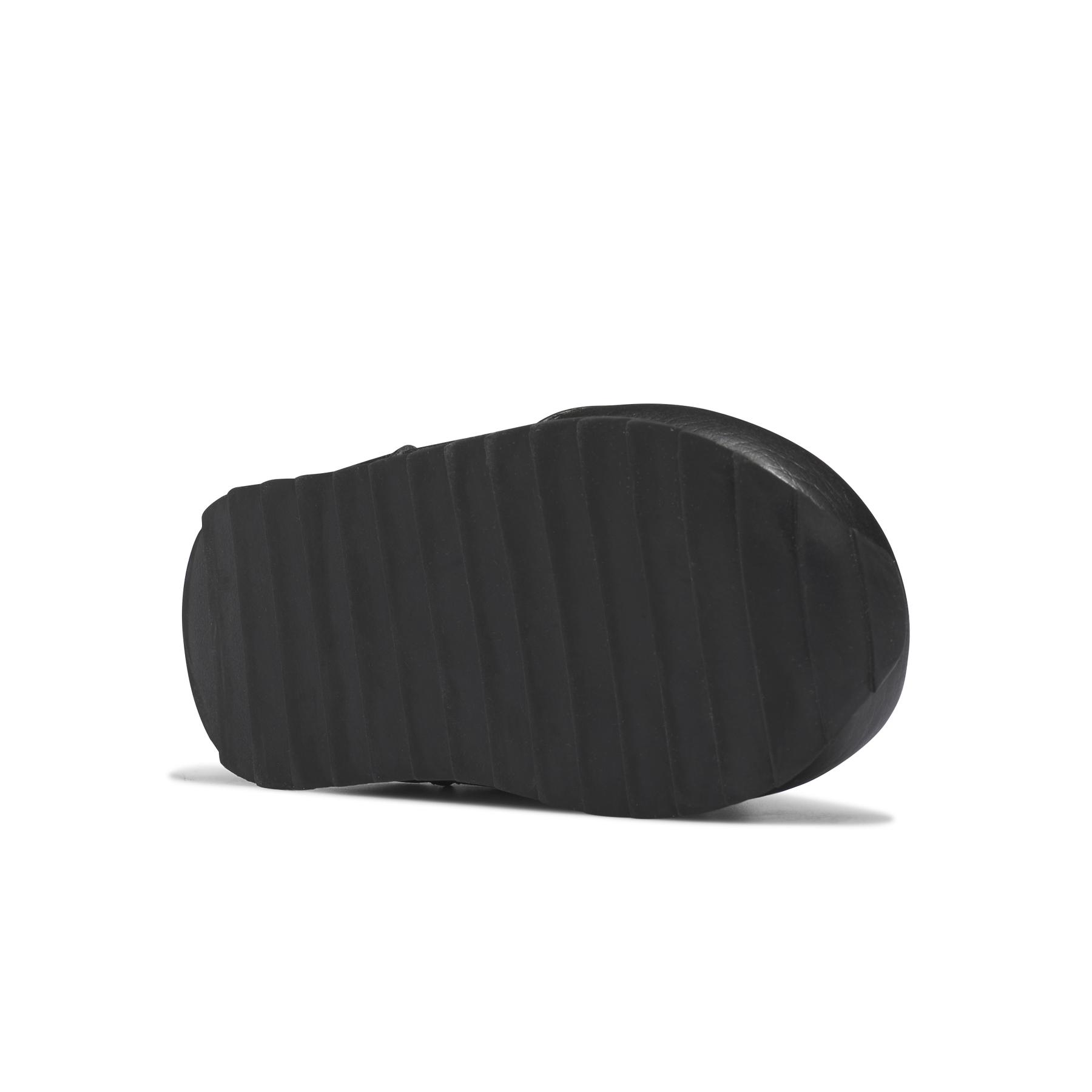 product/r/e/reebok_hp8670_3_footwear_photography_bottom_view_white.jpg