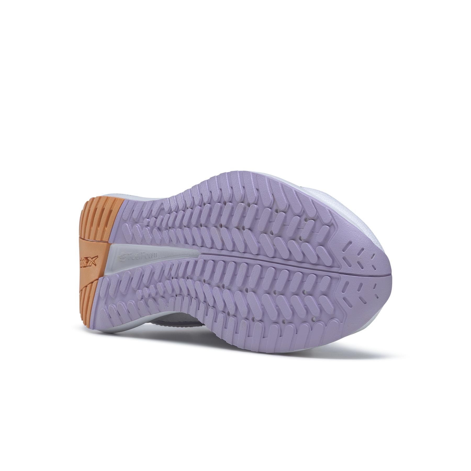 product/r/e/reebok_hp9313_3_footwear_photography_bottom_view_white_000.jpg