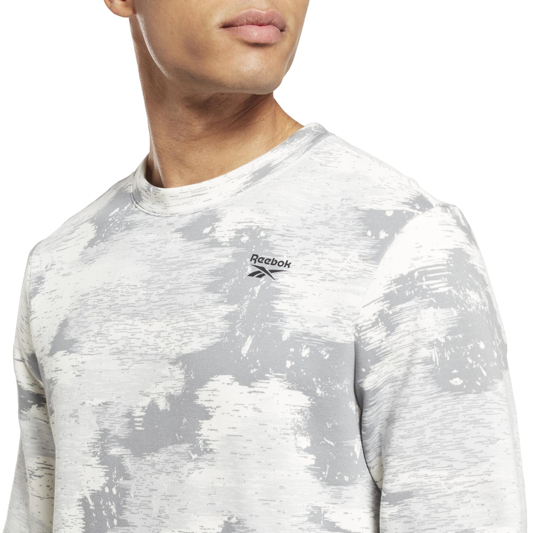 product/r/e/reebok_hs7386_5_apparel_on_model_detail_view_1_white.jpg