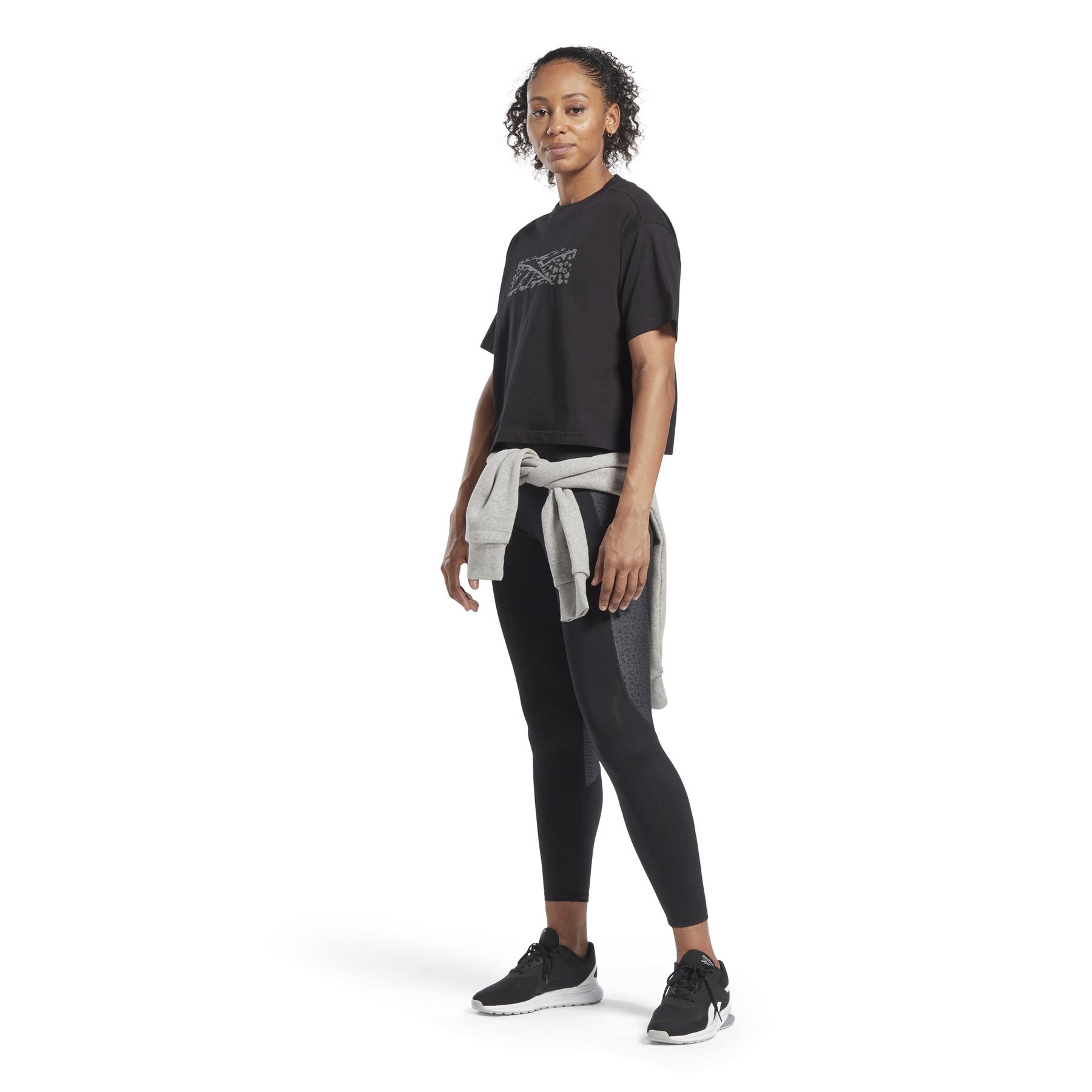 product/r/e/reebok_ht2376_4_apparel_on_model_side_view_white.jpg