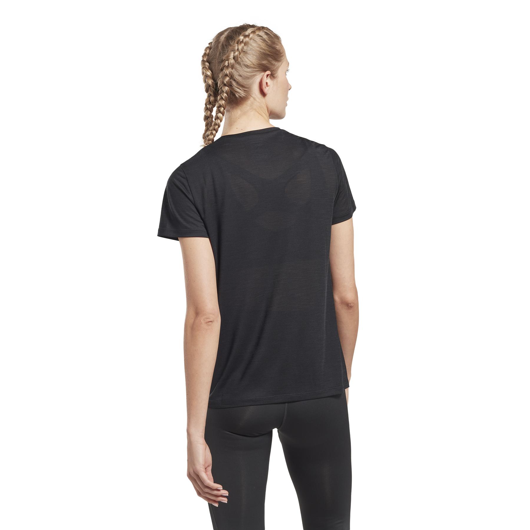product/r/e/reebok_ht6063_3_apparel_on_model_back_view_white.jpg