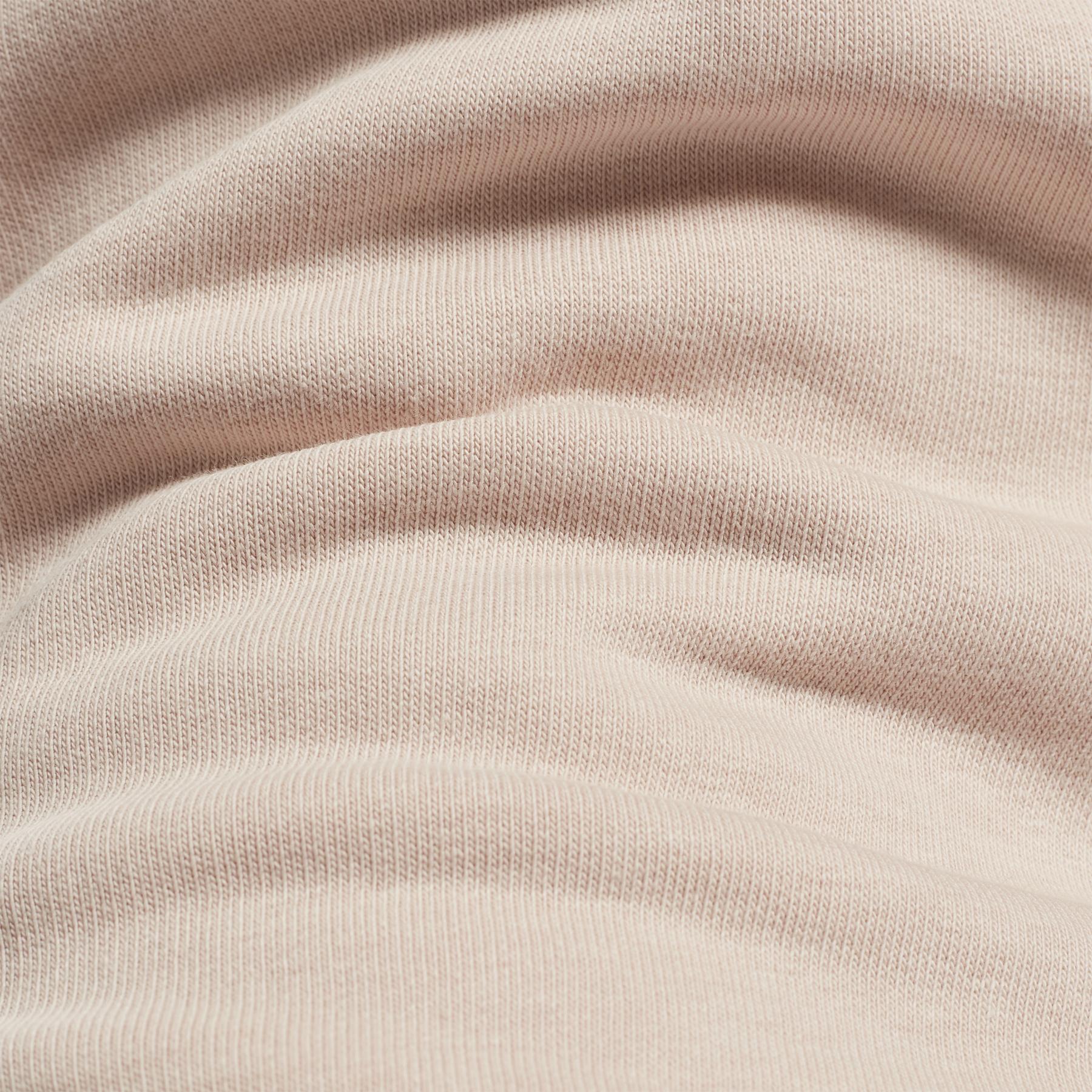 product/r/e/reebok_hz5976_6_apparel_on_model_detail_view_2_white.jpg