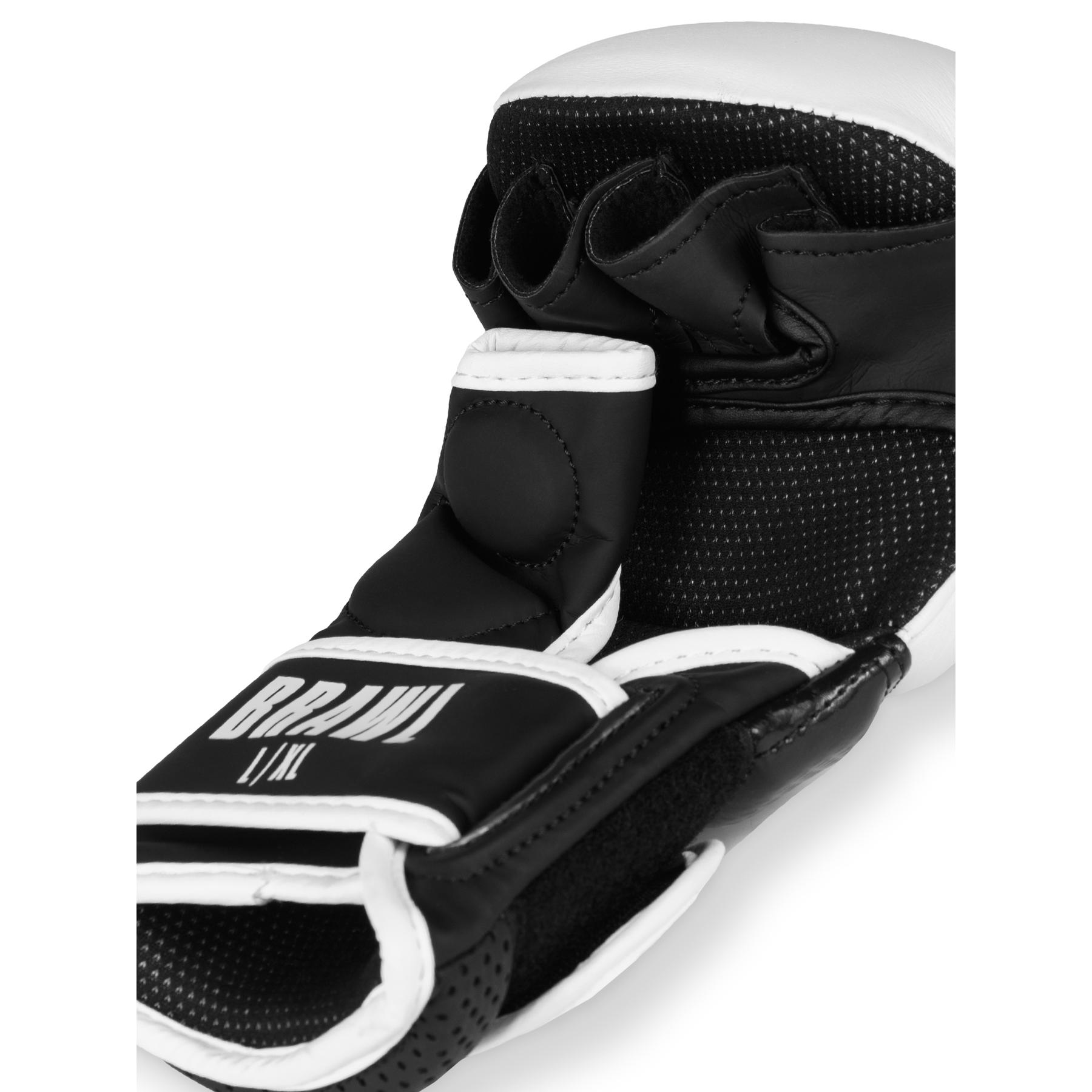 product/t/a/tapout_960075-7509_white-black_4.jpg