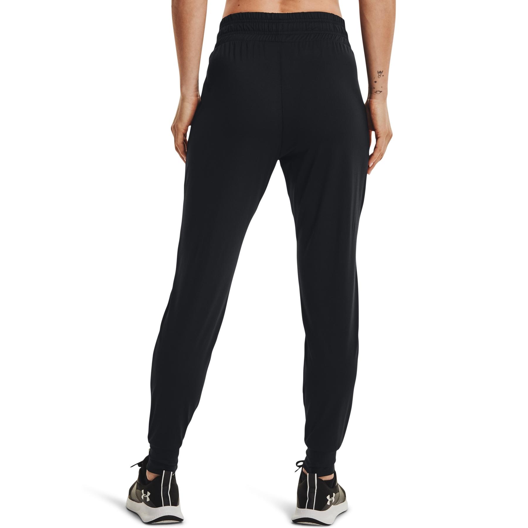 product/u/n/under-armour_1369385-001-1.jpg