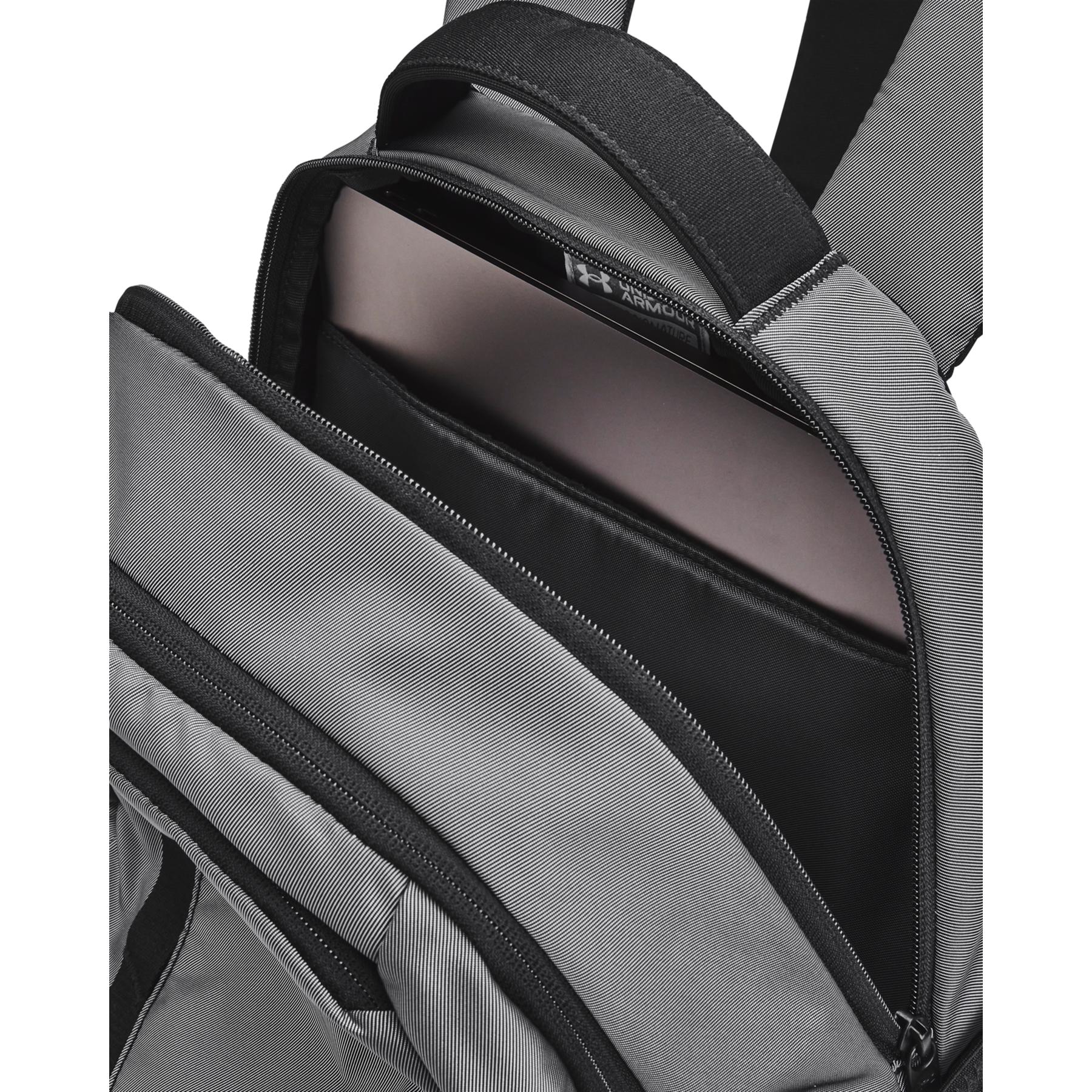 product/u/n/under-armour_1372287-001_13-nw050324.jpg