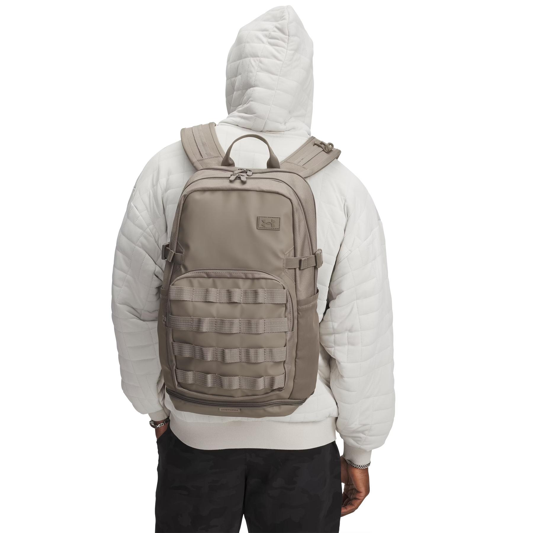product/u/n/under-armour_1372290-200_taupe-dusk-taupe-dusk-taupe-dusk_1.jpg