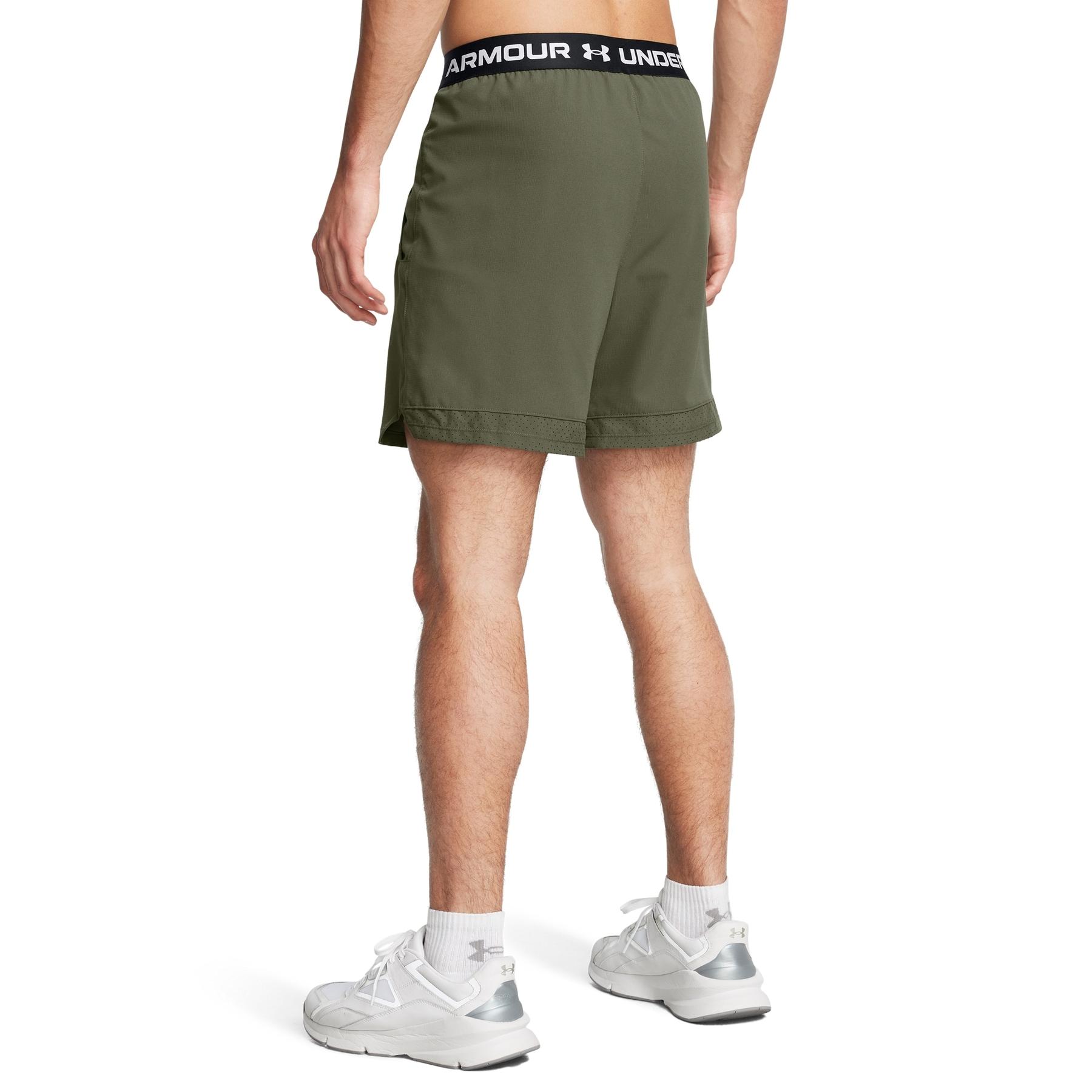 product/u/n/under-armour_1373718-392_1_1.jpg