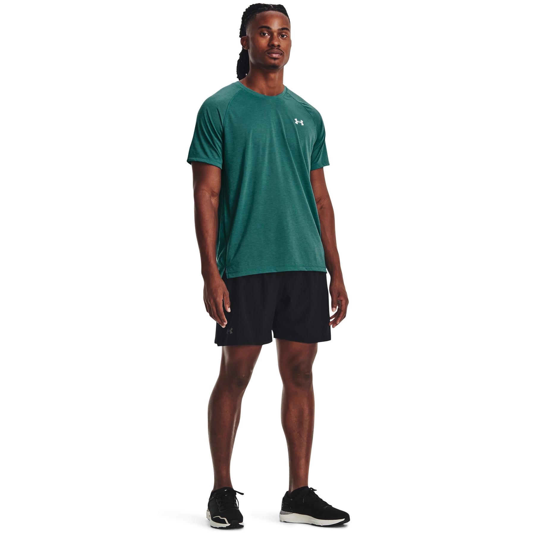 product/u/n/under-armour_1376508-001_13-nw050324.jpg