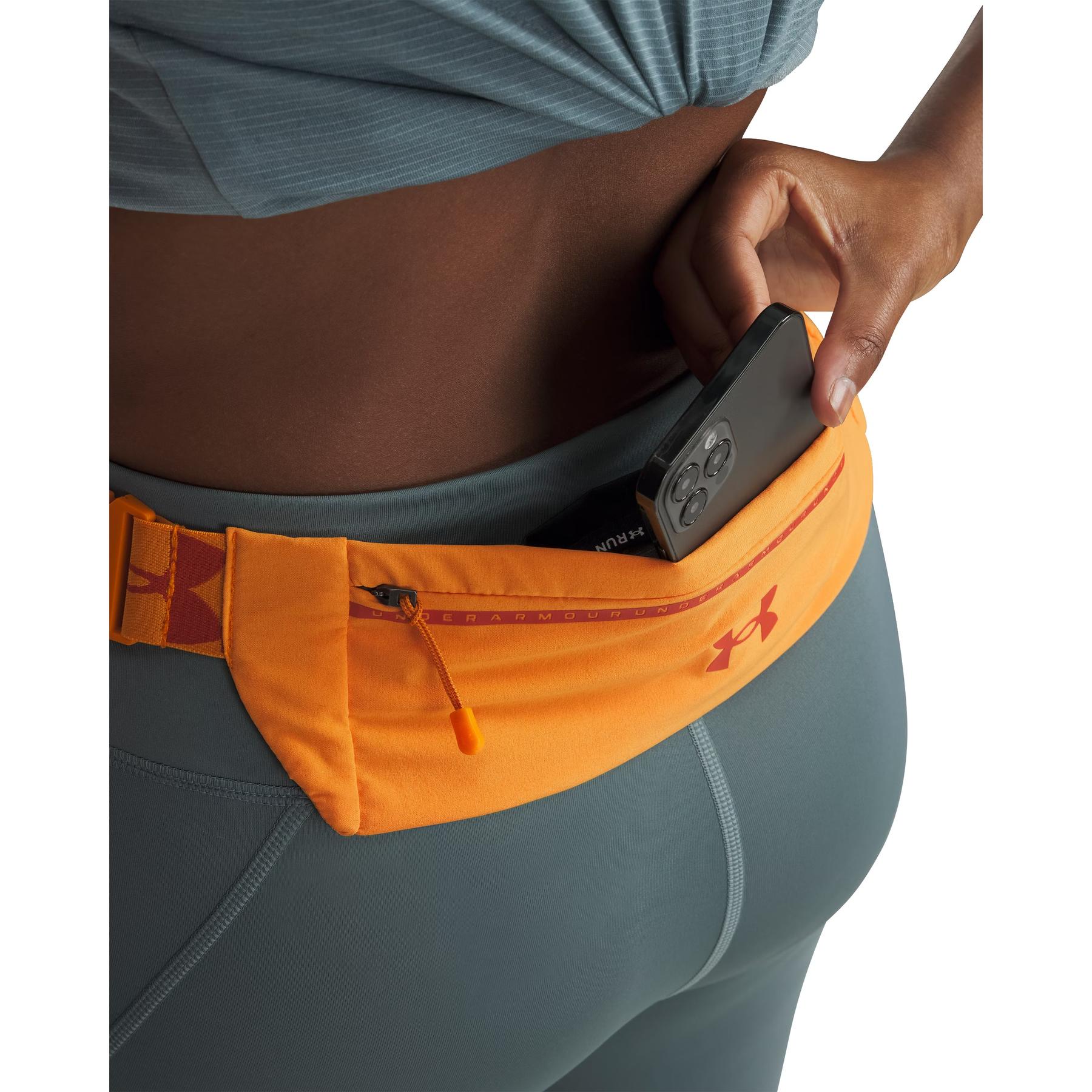product/u/n/under-armour_1388914-793_squad-orange-black-surplus-orange_2.jpg