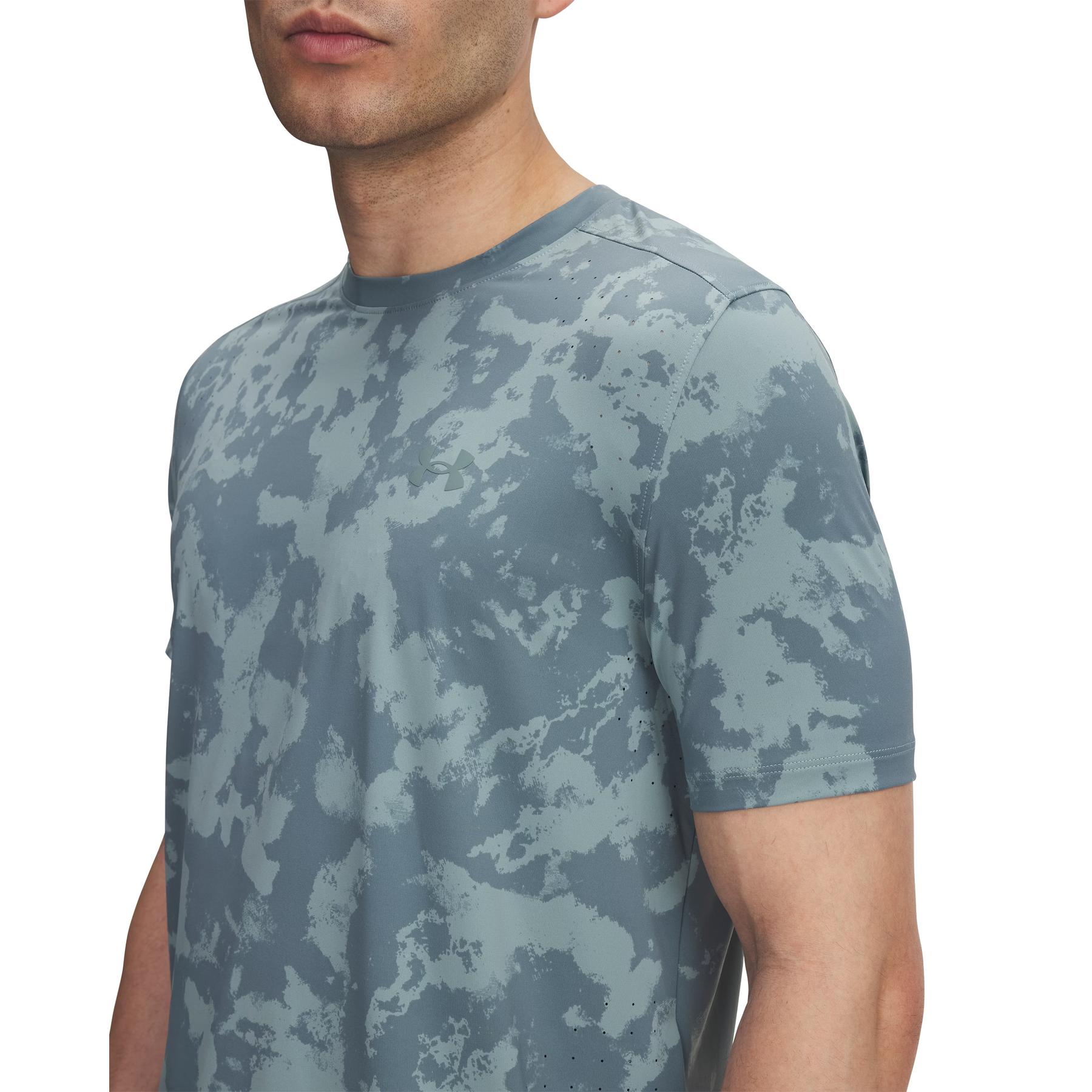 product/u/n/under-armour_1389804-323_gris_3.jpg